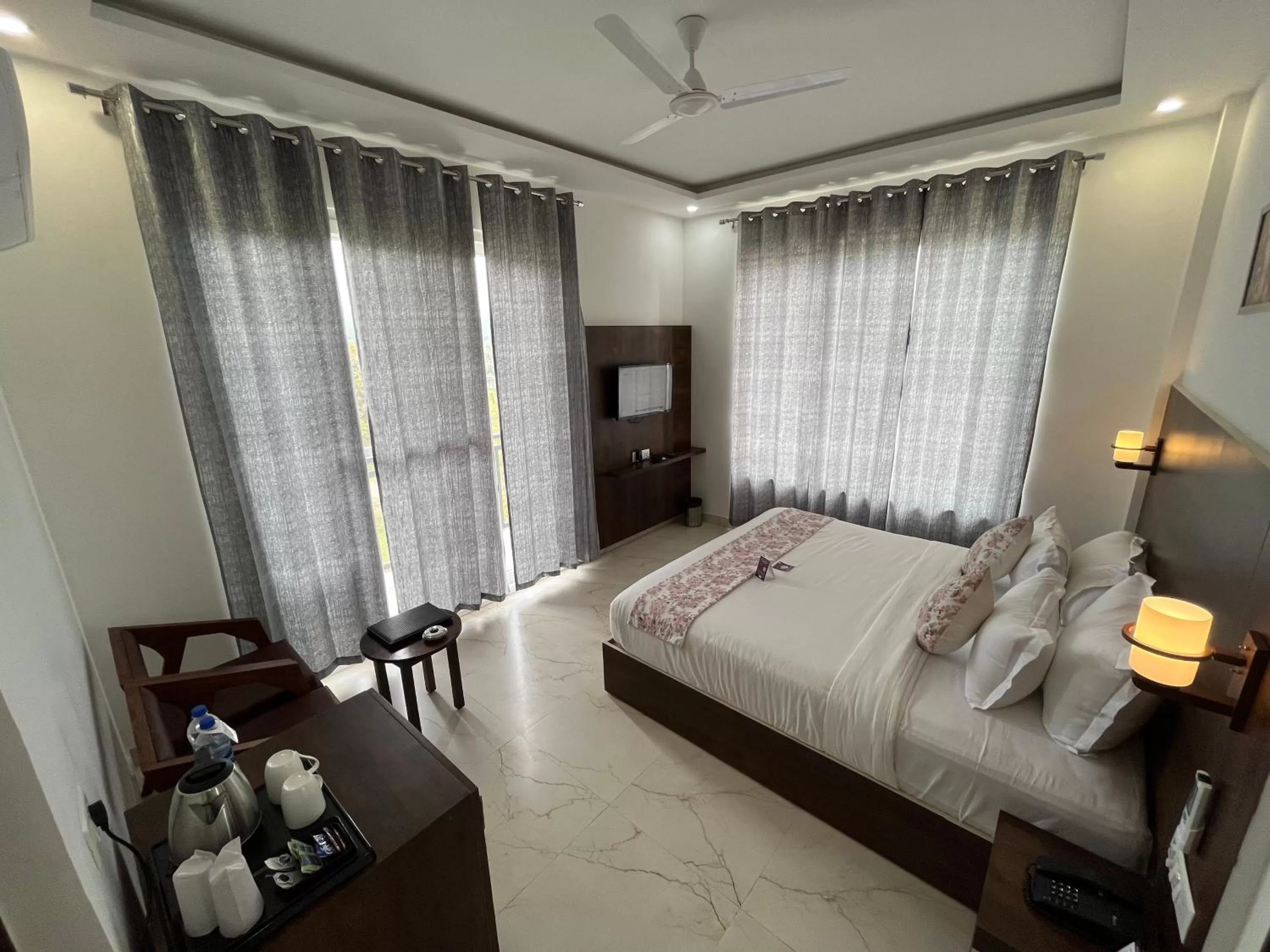 Bedroom, Bed in Click Collection The Abode, Dharamshala