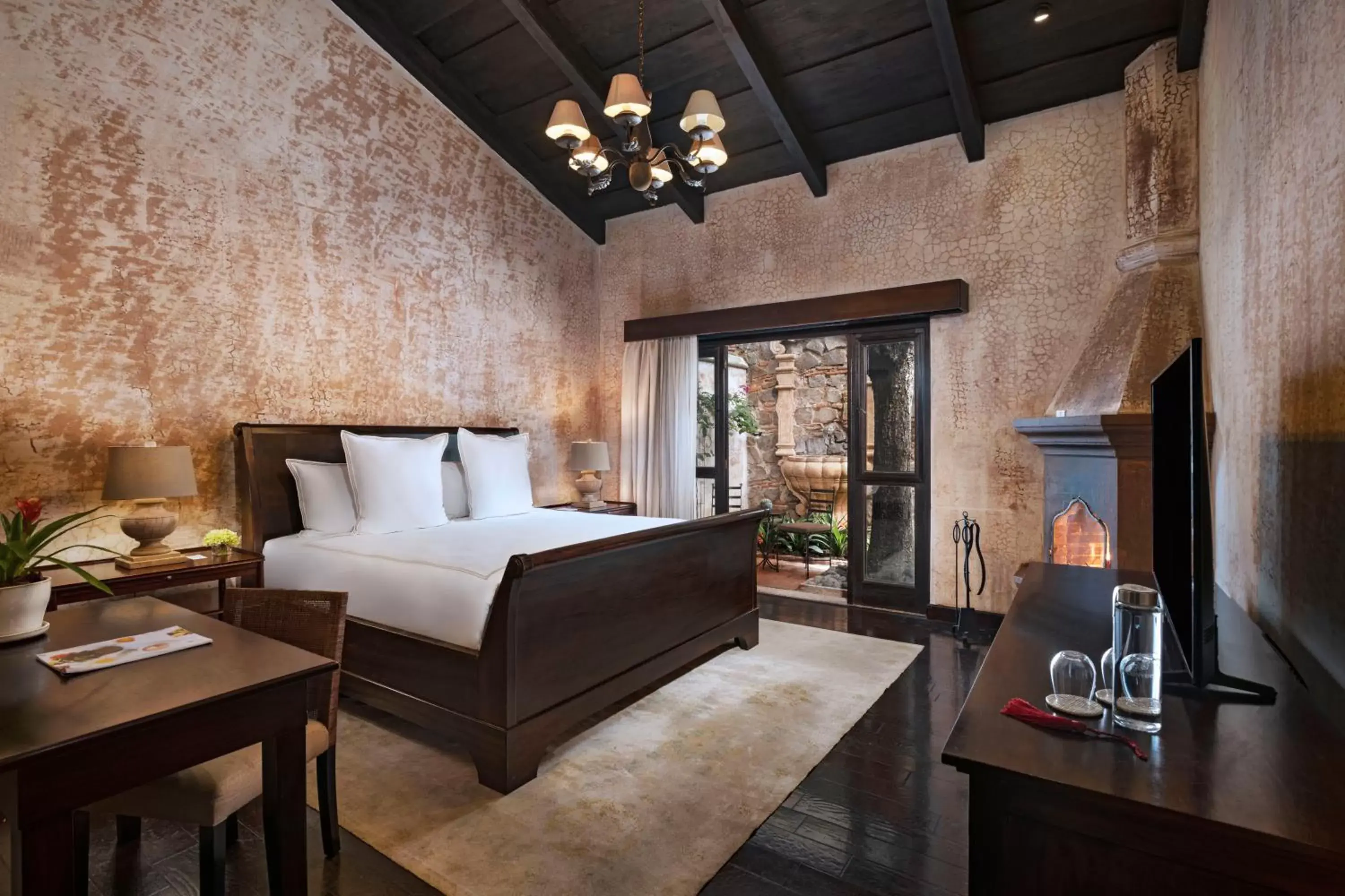 Junior Suite King in El Convento Boutique Hotel Junior Suite King in El Convento Boutique Hotel