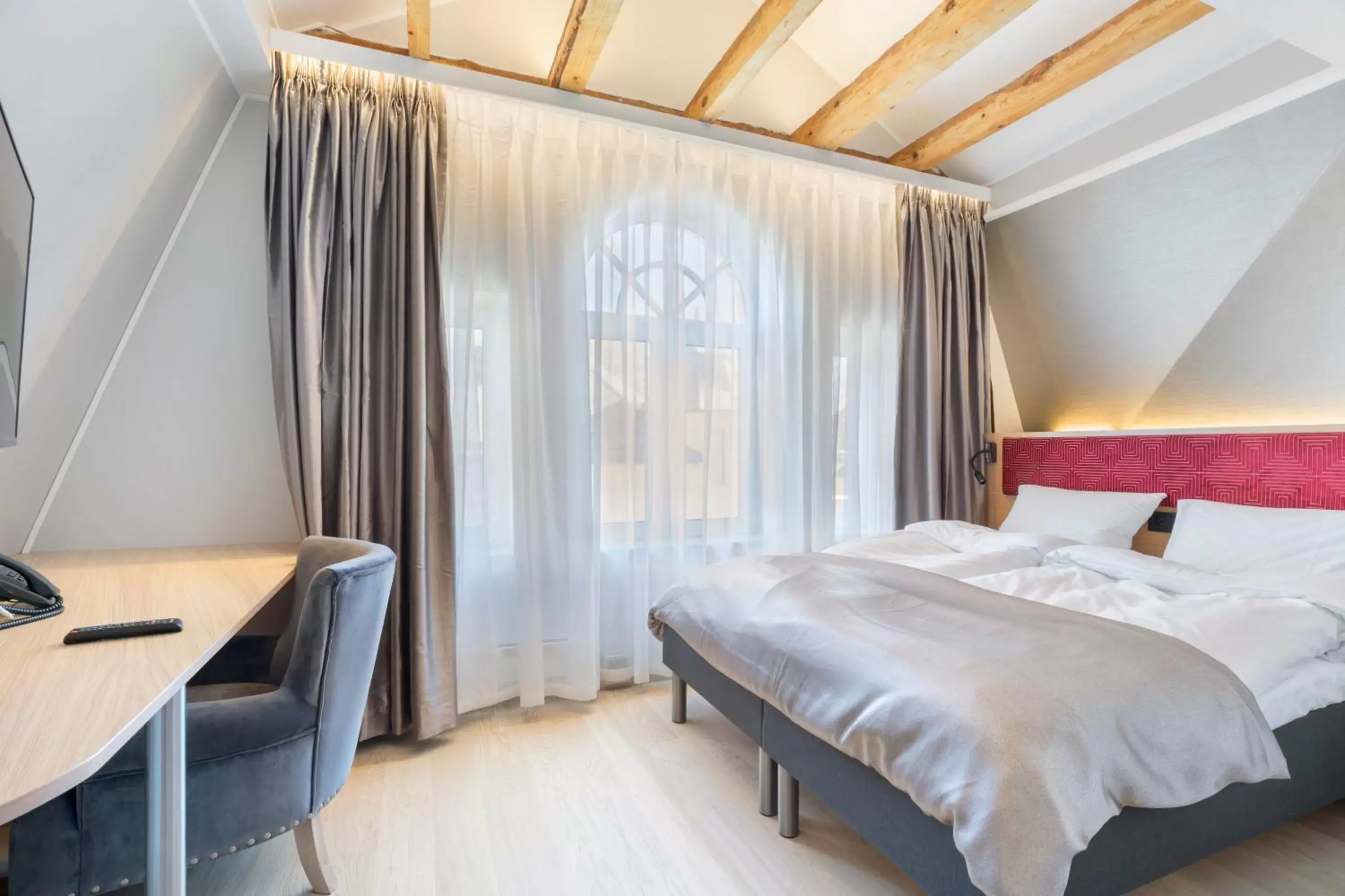 Standard Double Room in Bergen Harbour Hotel, WorldHotels Crafted Standard Double Room in Bergen Harbour Hotel, WorldHotels Crafted