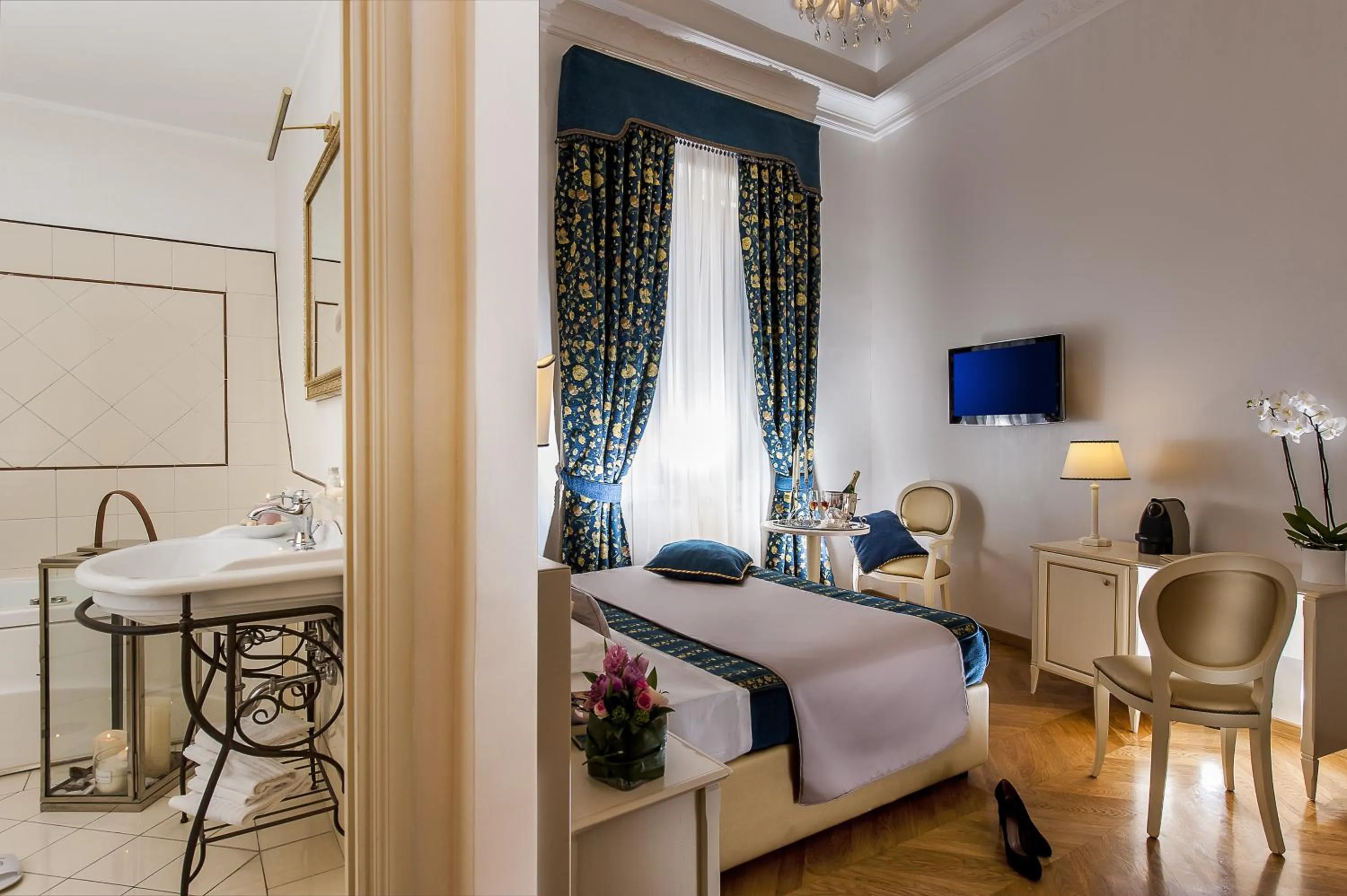 Bedroom, Bed in Dimora Degli Dei