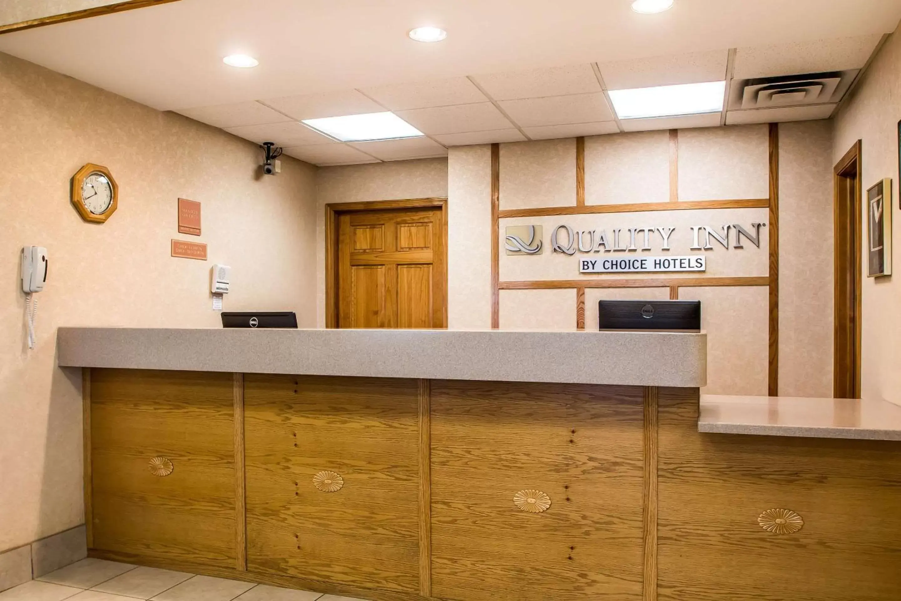 Quality Inn Morris I-80 Quality Inn Morris I-80