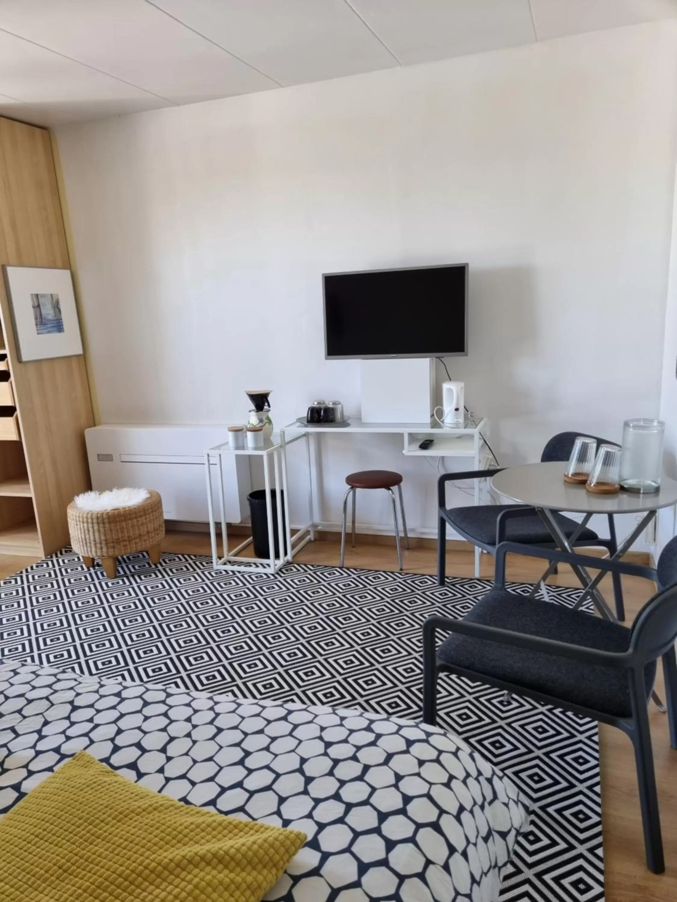 Living room, Seating Area in Studio Art-hill