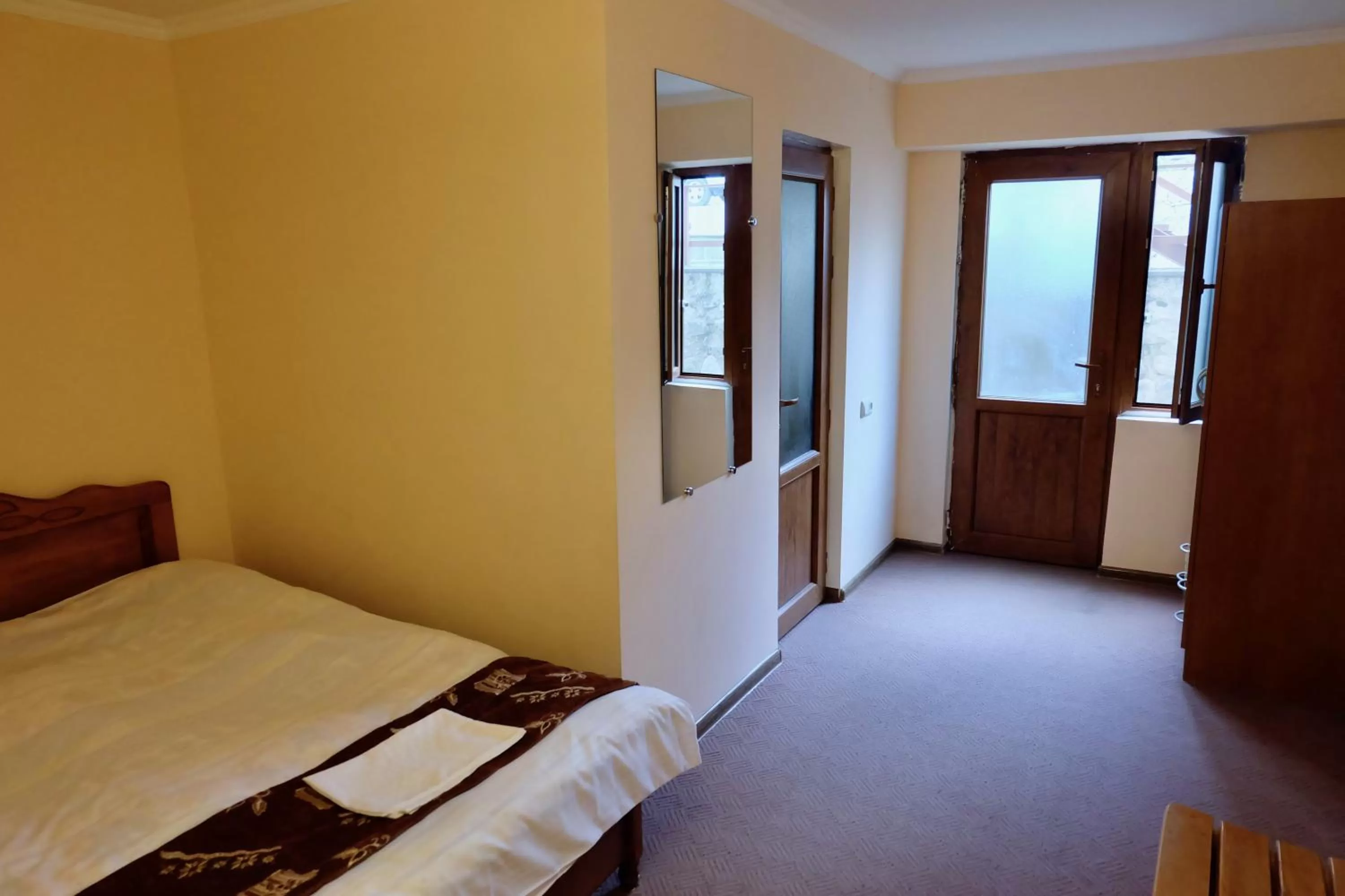 Bed in Dil Hill by Sam