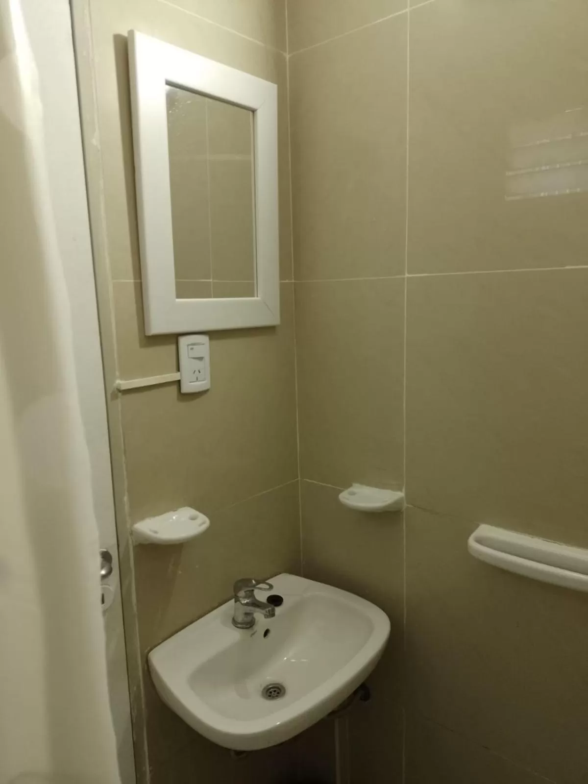 Bathroom in Lorenzo Suites Hotel