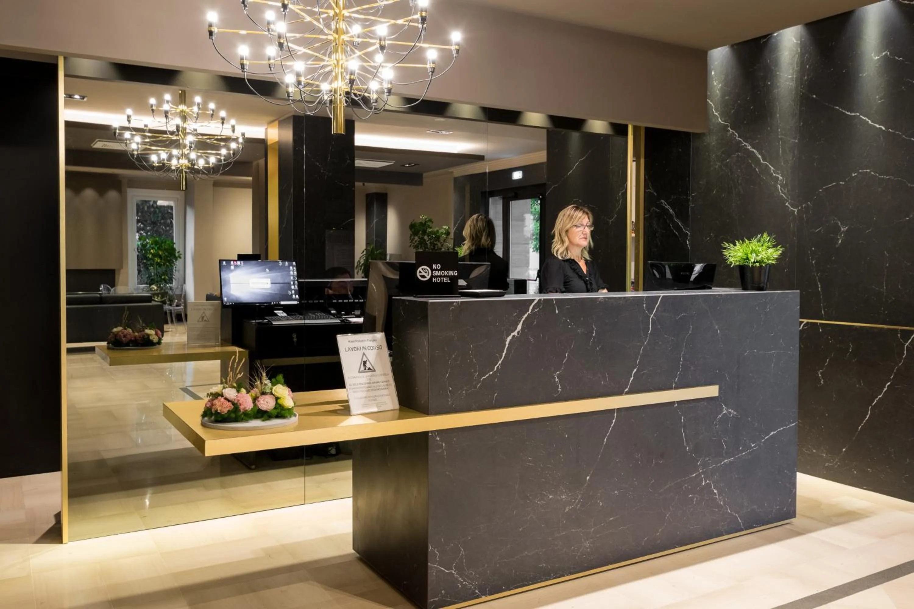 Lobby or reception in Hotel Poledrini