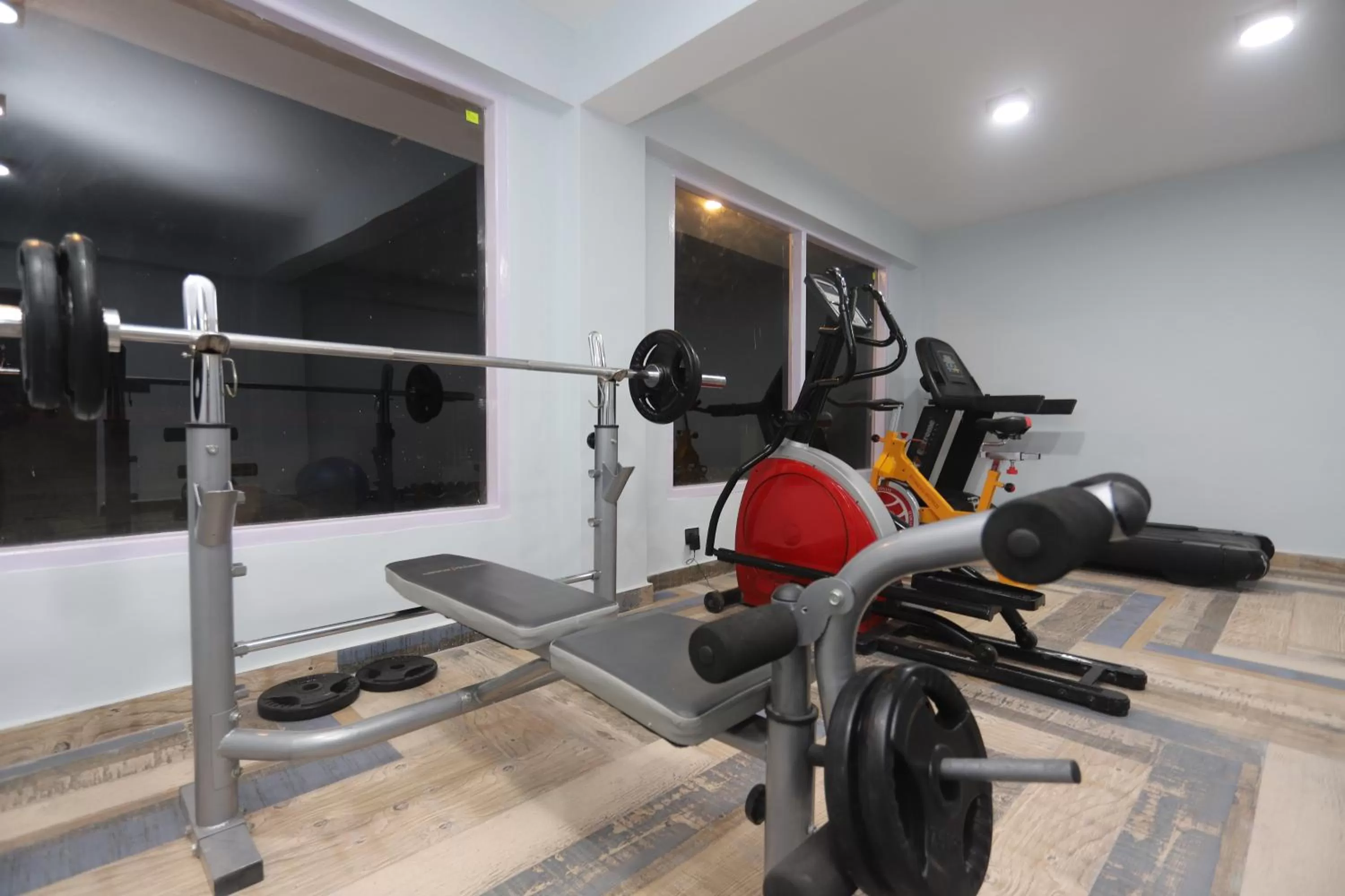 Fitness centre/facilities in Hotel Smugglers Mountain View - central heated & air Cooled