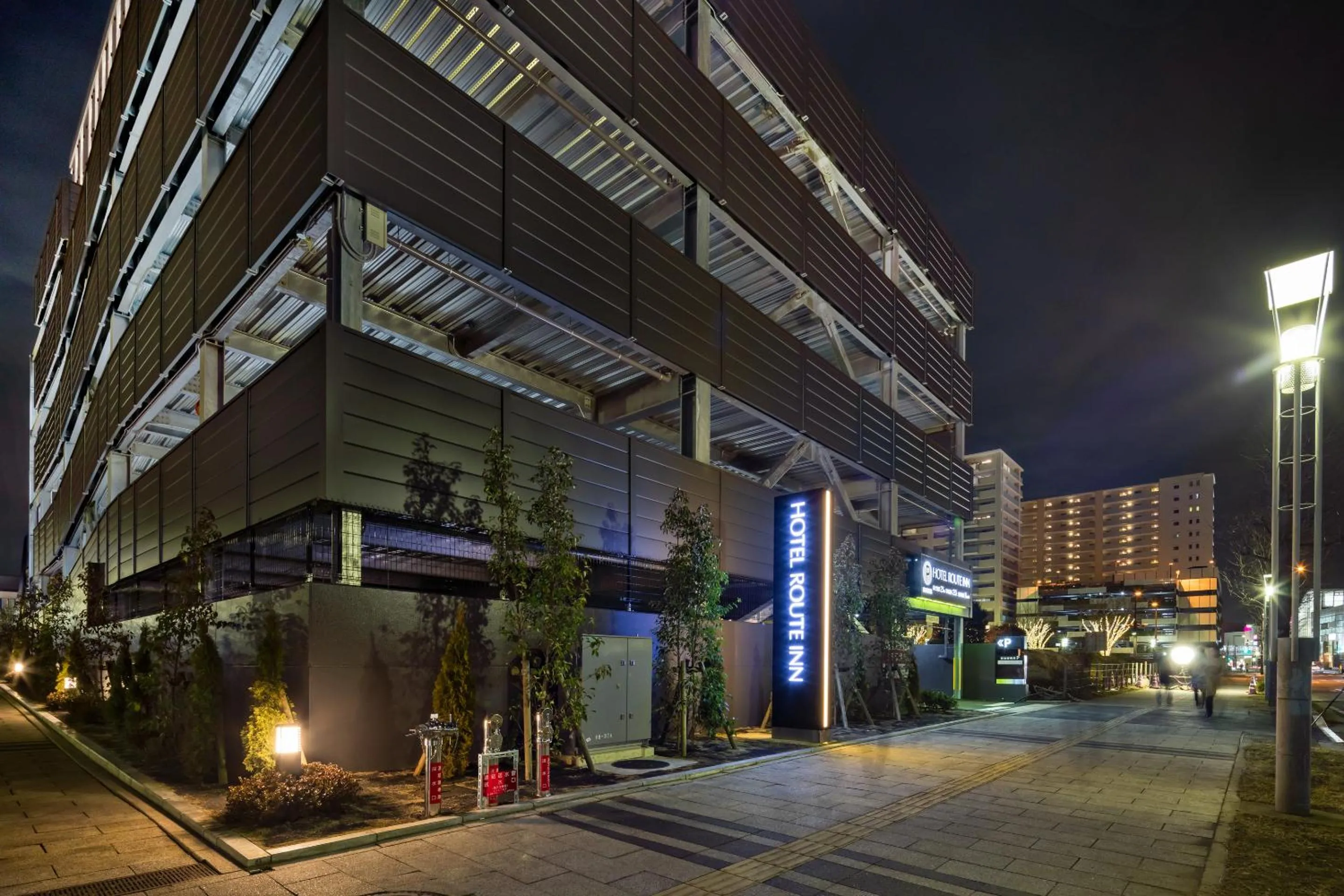 Facade/entrance in Hotel Route Inn Chiba Newtown Chuo Ekimae -Narita Kuko Akusesu Sen-