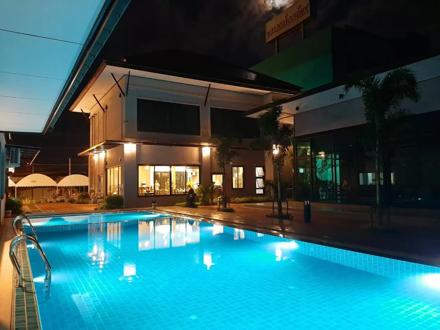 Swimming Pool in J.P.GRAND HOTEL