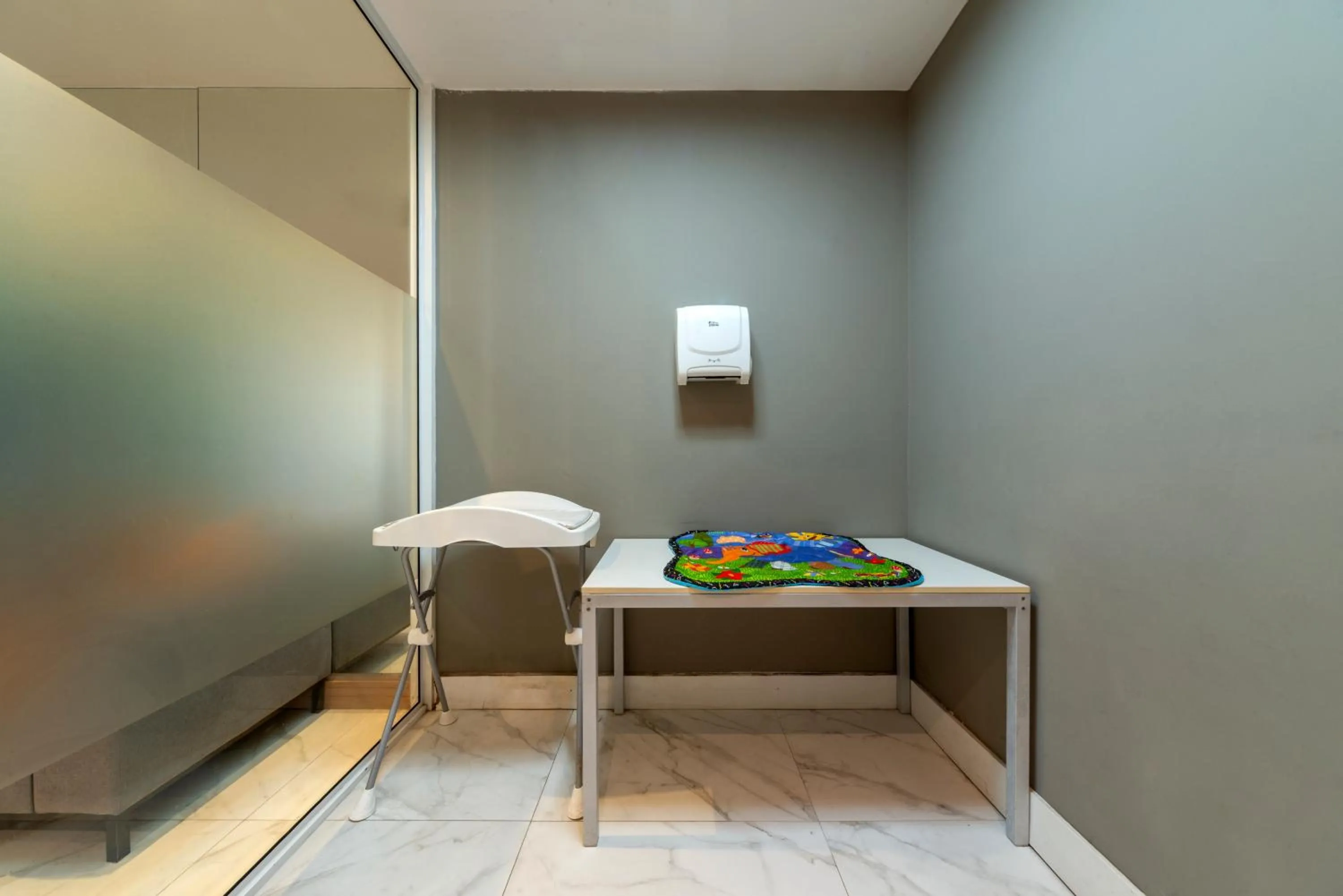 children in Laghetto Stilo Barra