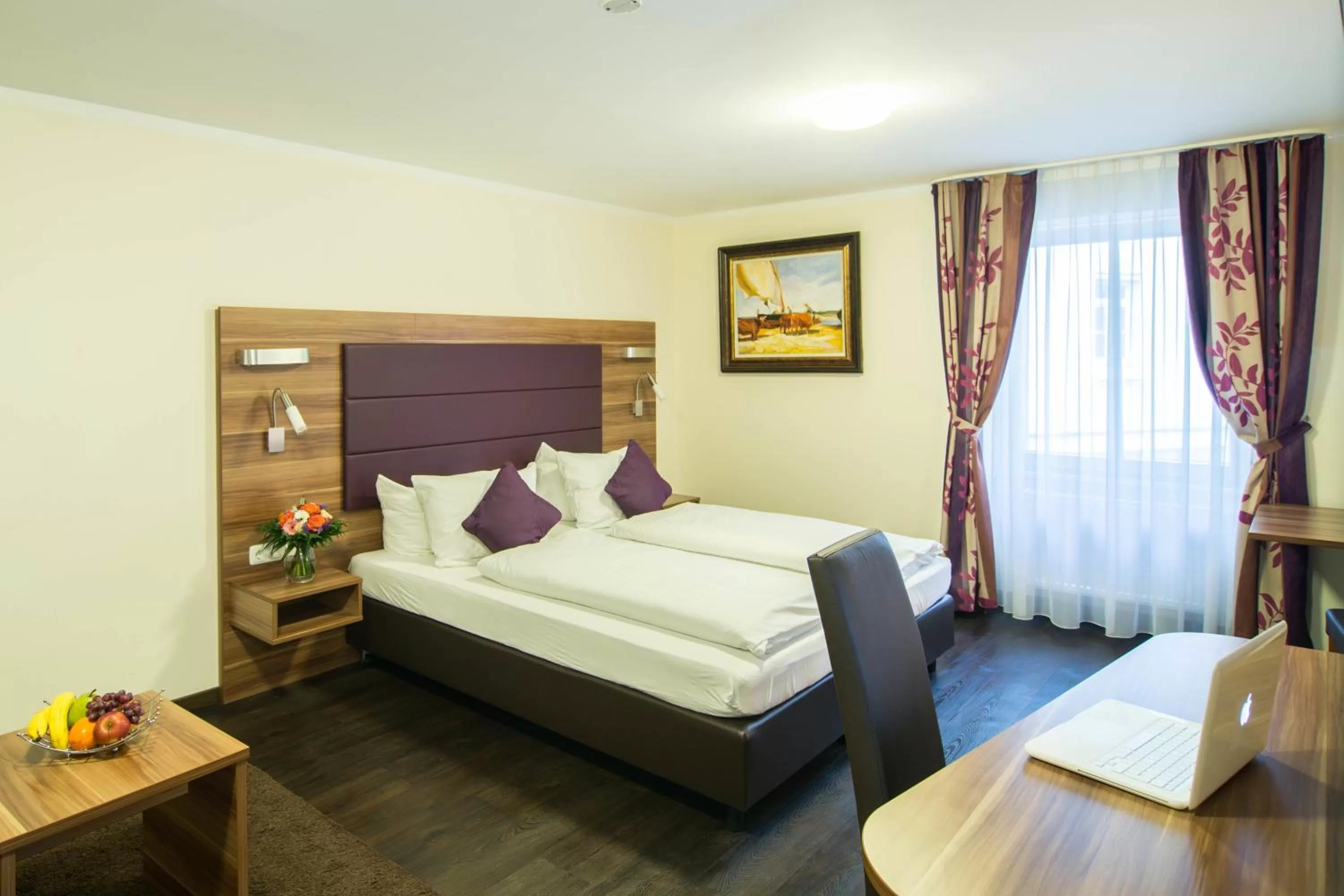 Day, Bed in BATU Apart Hotel