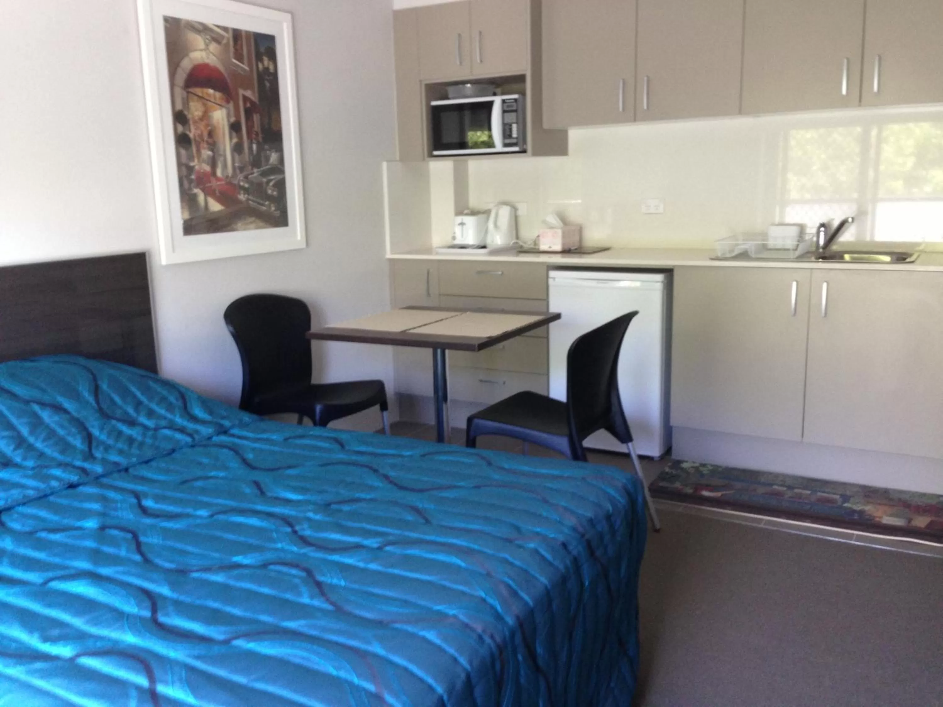 Photo of the whole room, Bed in Strathfield Executive Accommodation