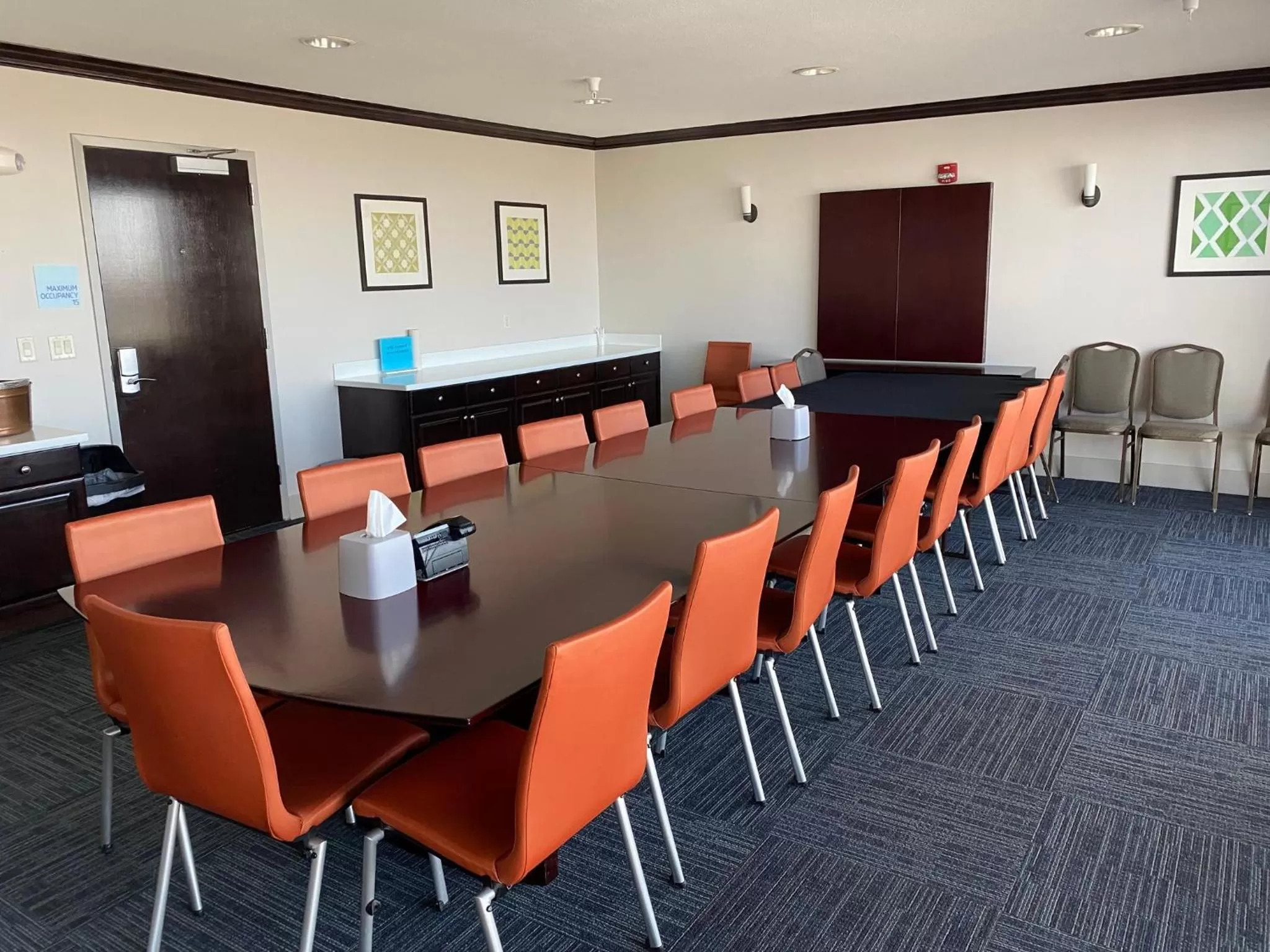 Meeting/conference room in Holiday Inn Express & Suites Albuquerque Historic Old Town by IHG
