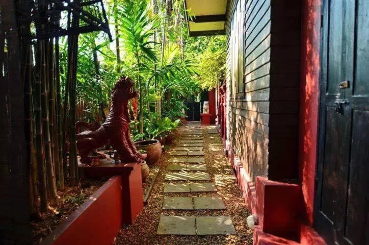 Tri Yaan Na Ros Colonial House