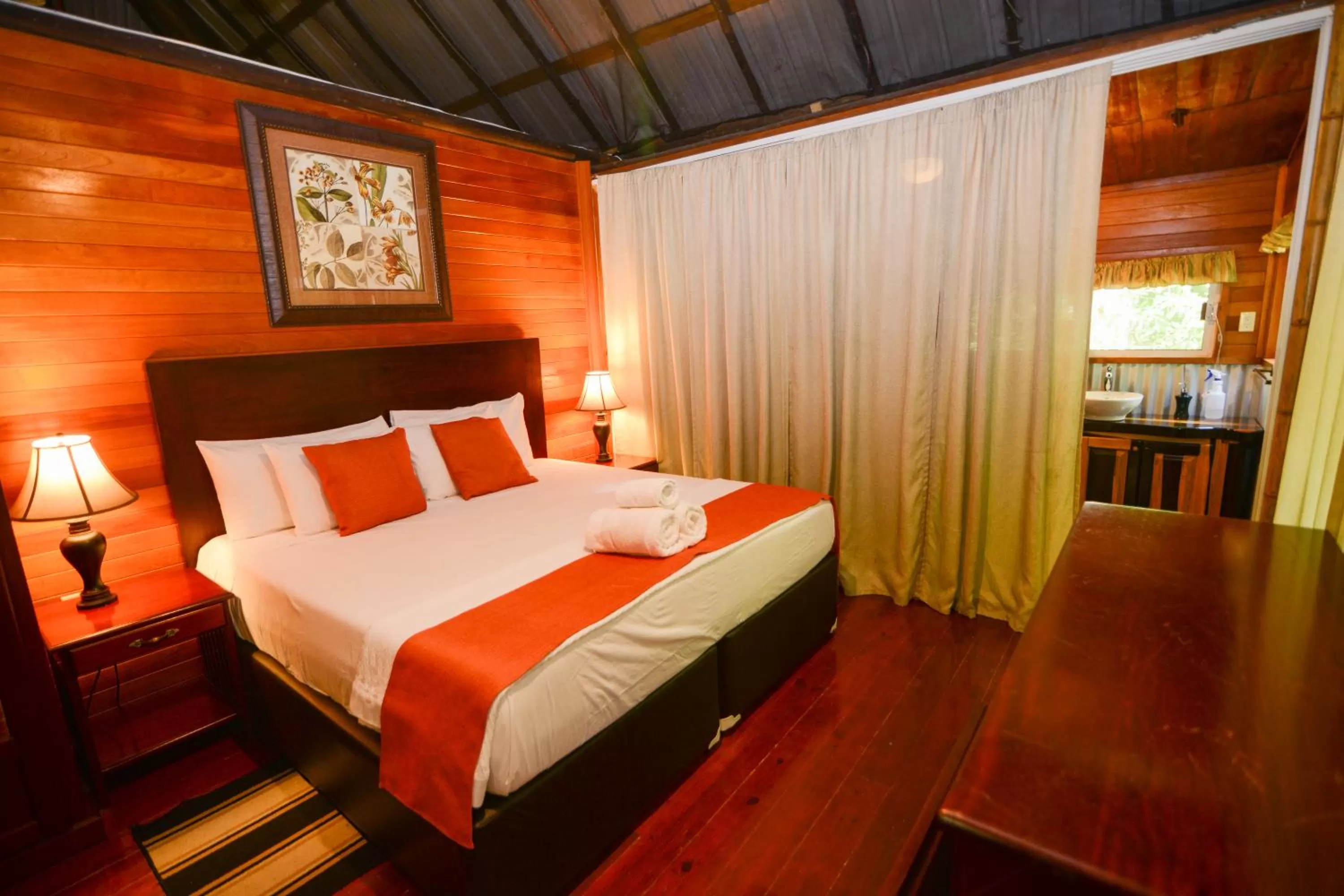 Bedroom, Bed in KikiWitz Resort