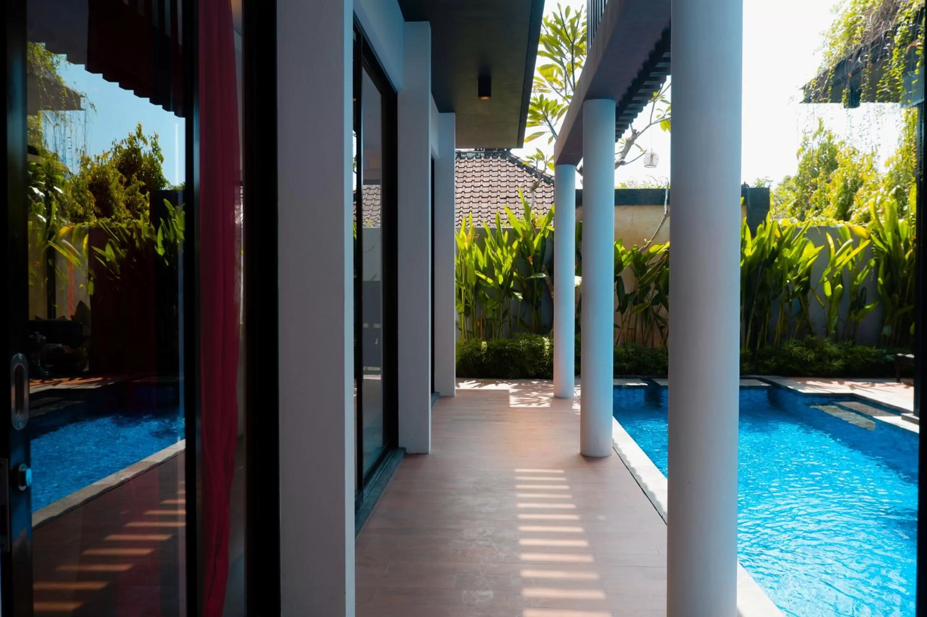 Swimming pool in Puri Hiromi Boutique Residence