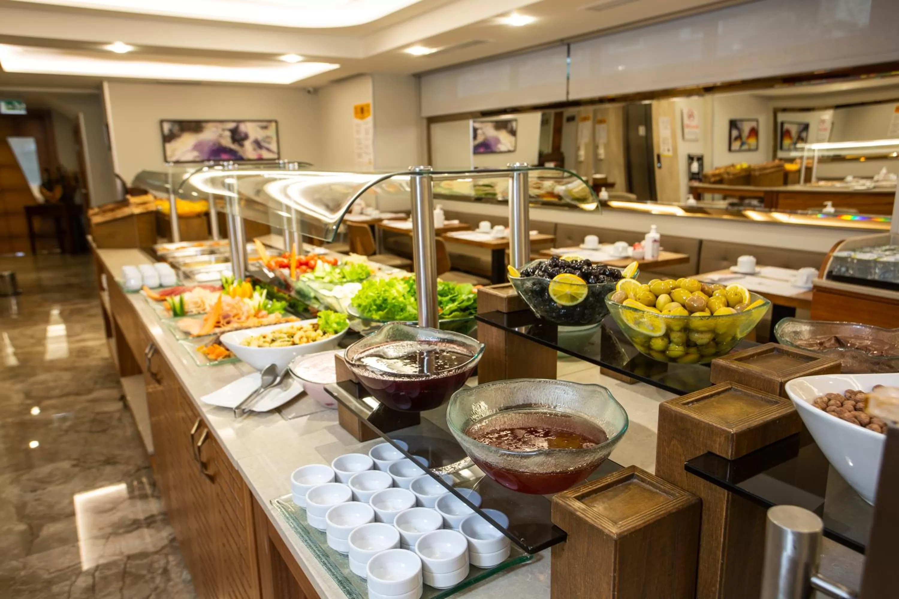 Restaurant/places to eat in Erboy Hotel Istanbul Sirkeci