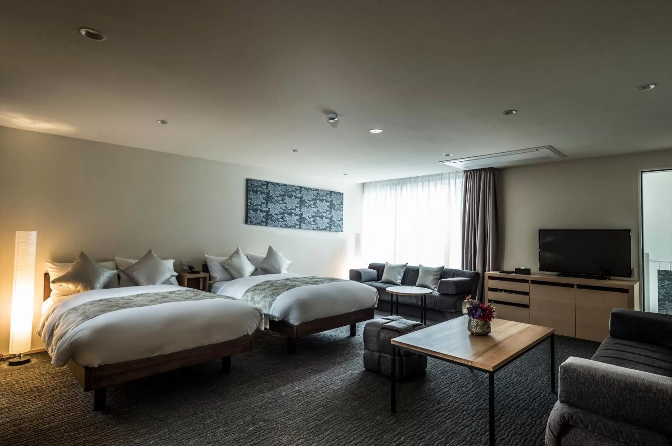 Photo of the whole room, Bed in Villa Sanjomuromachi KYOTO