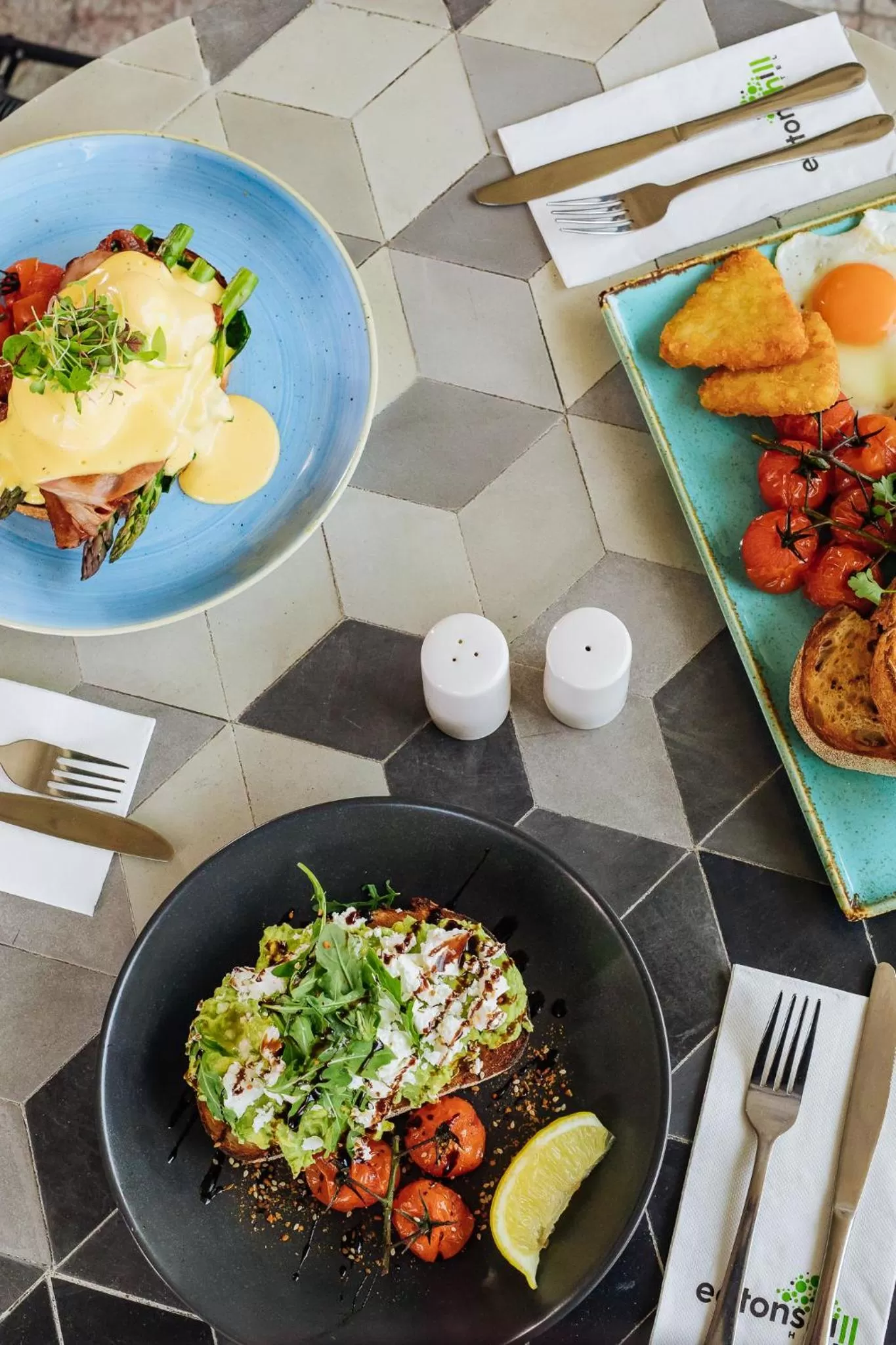 Breakfast in Eatons Hill Hotel