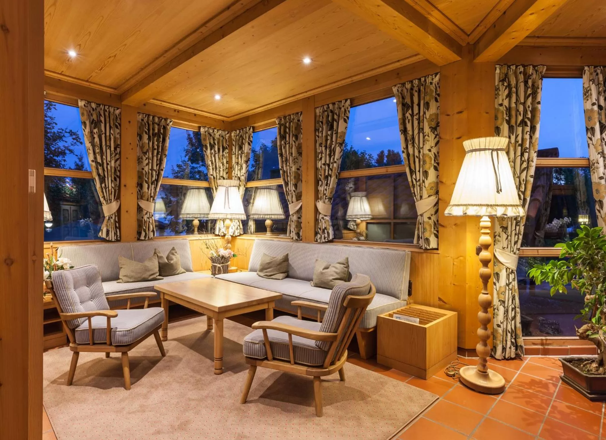 Decorative detail in Hotel Hachinger Hof