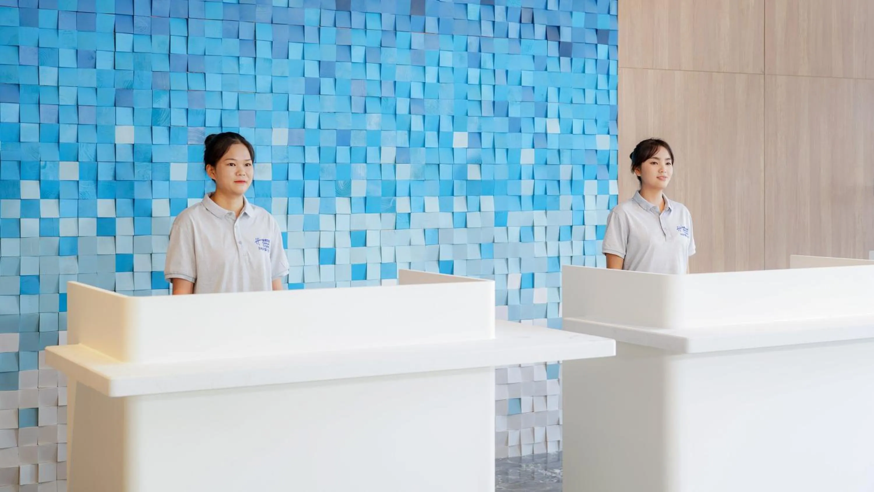 Property building in Holiday Inn Express Kunming Panlong by IHG