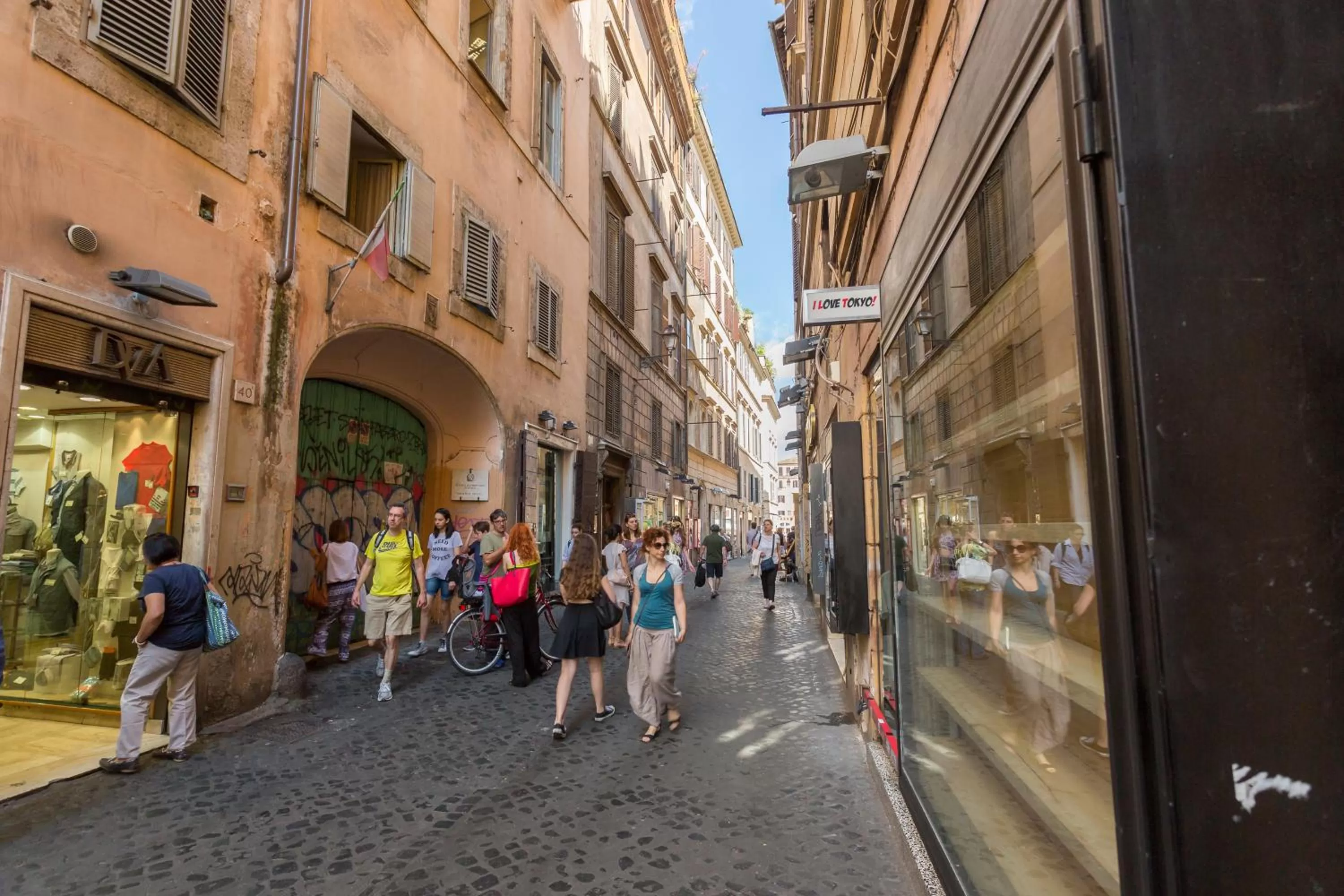 Facade/entrance in The Spanish Suite Campo de' Fiori