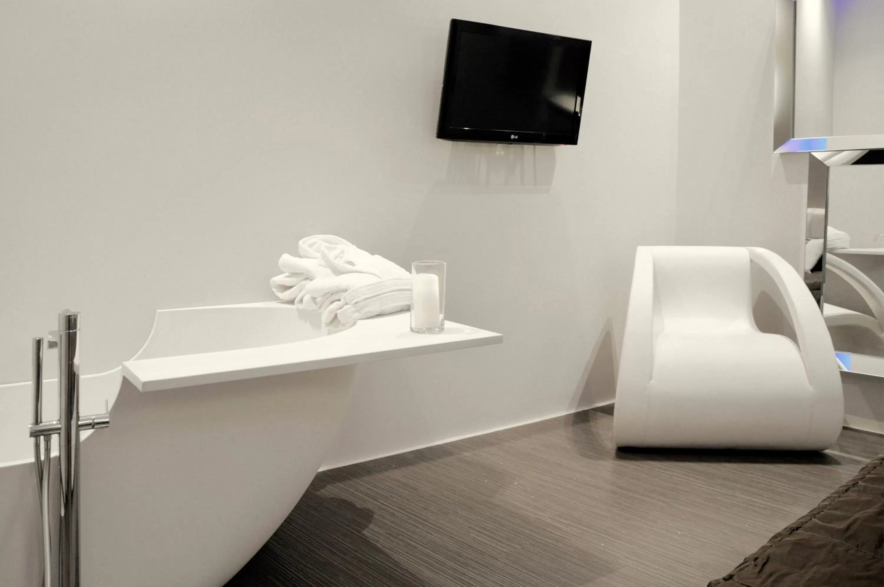 Decorative detail in Le Camp Suite & Spa