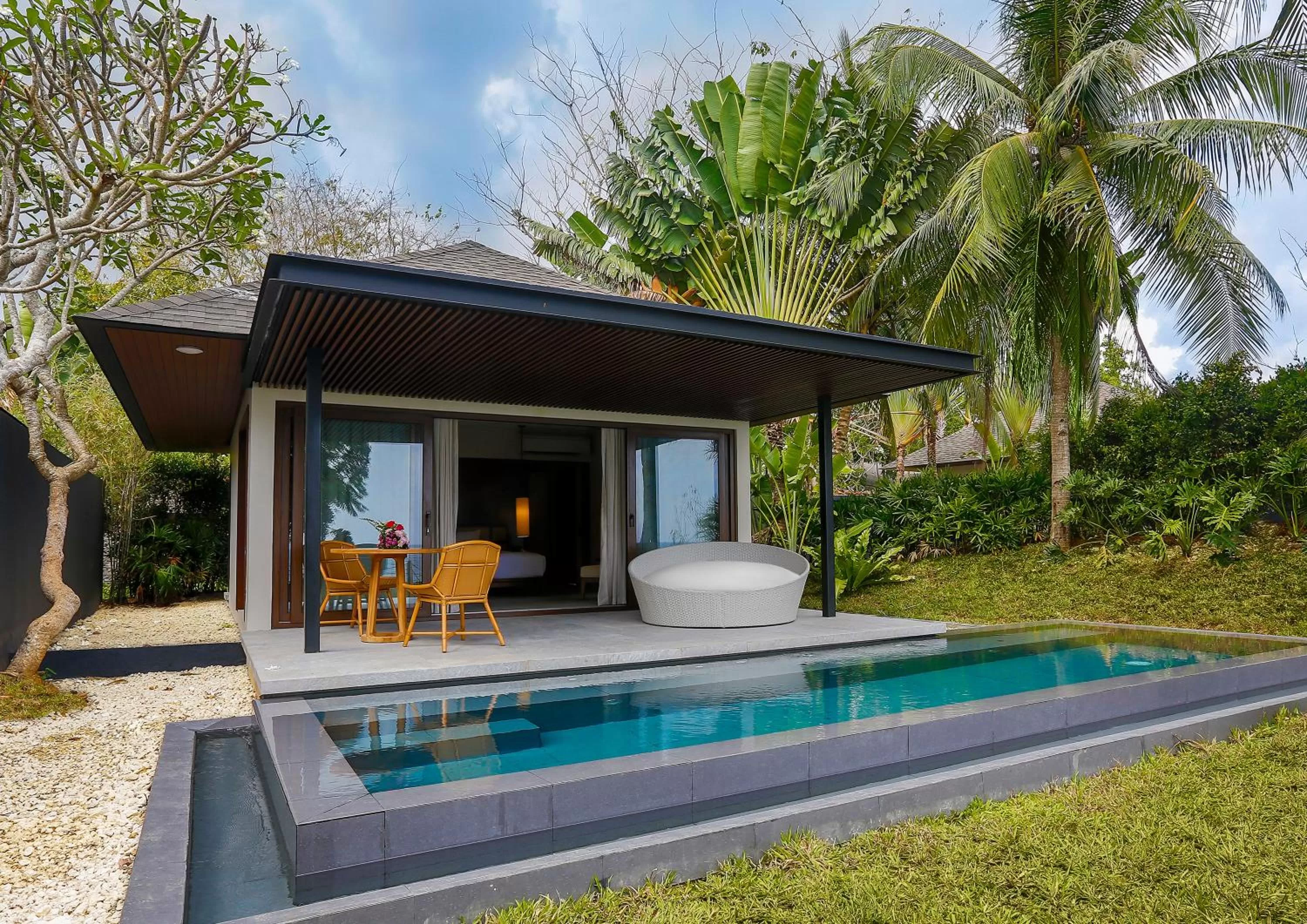 Garden in Amorita Resort Bohol