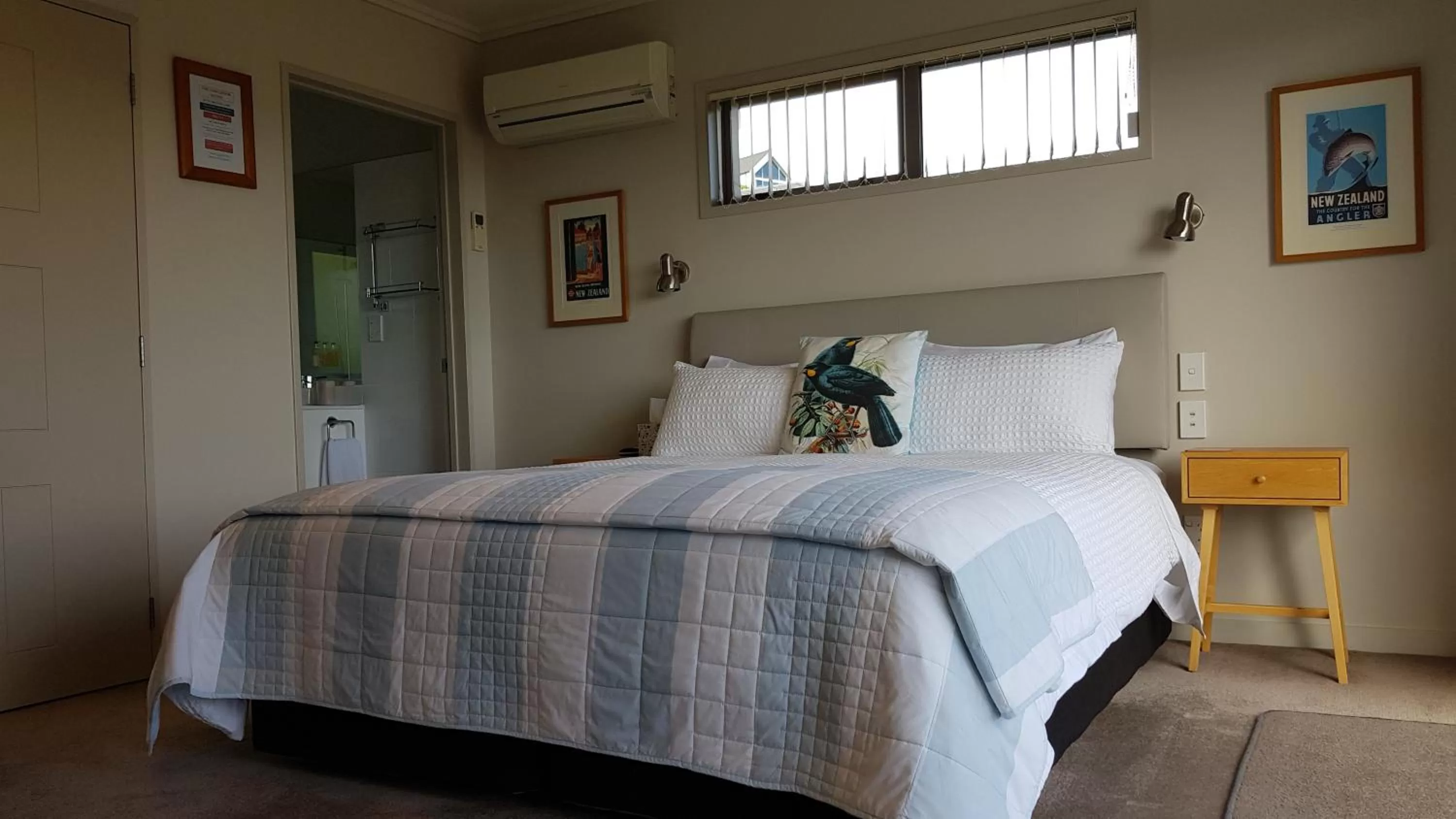 Bed in Rotorua Views B&B/Apartment