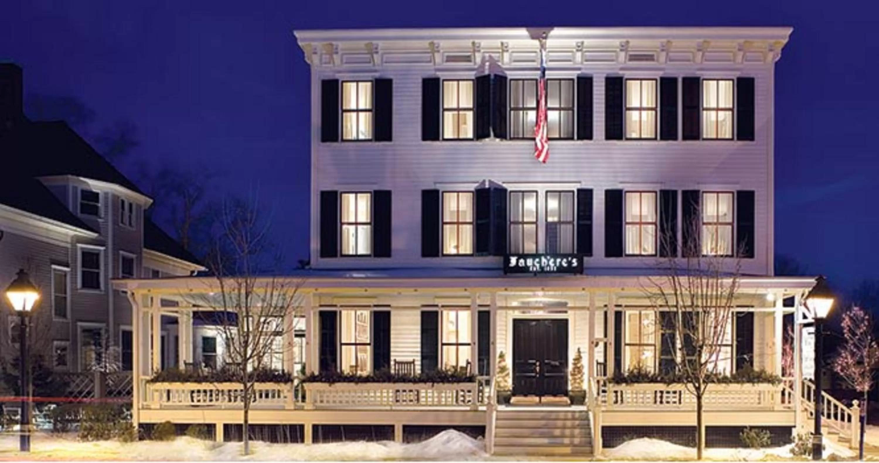 Facade/entrance in Hotel Fauchere