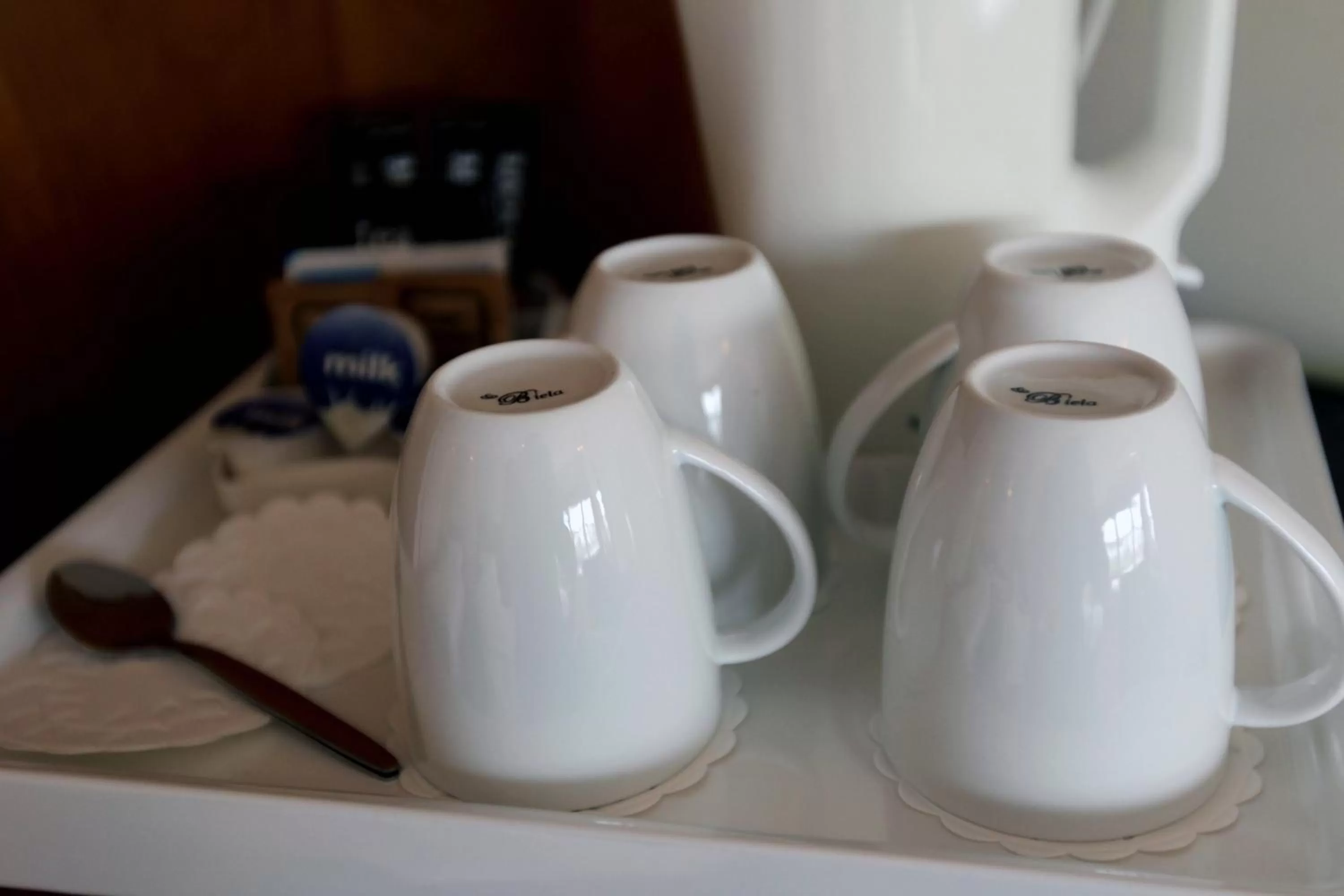 Coffee/tea facilities in Inn On The Coast