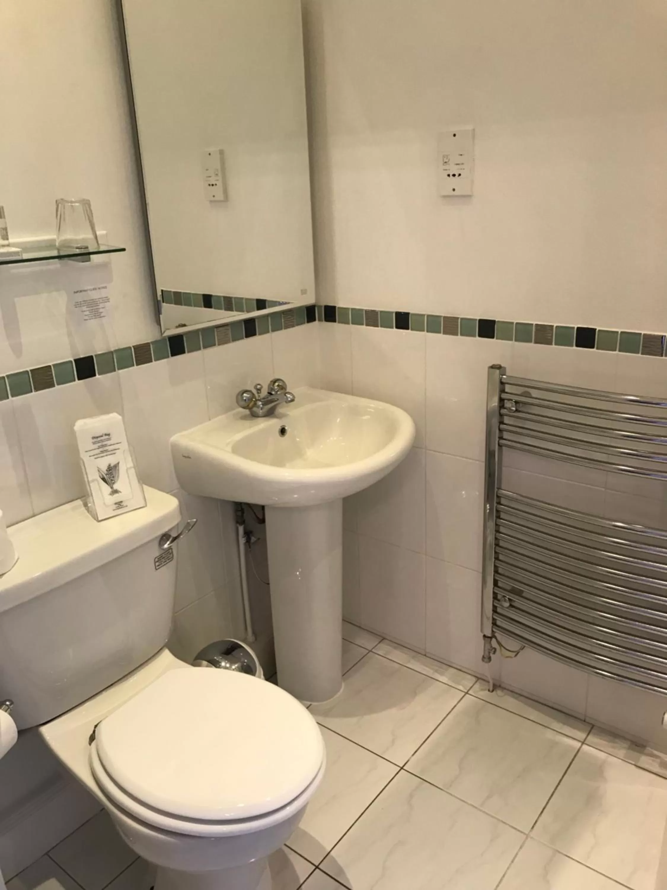 Bathroom in West End Guest House