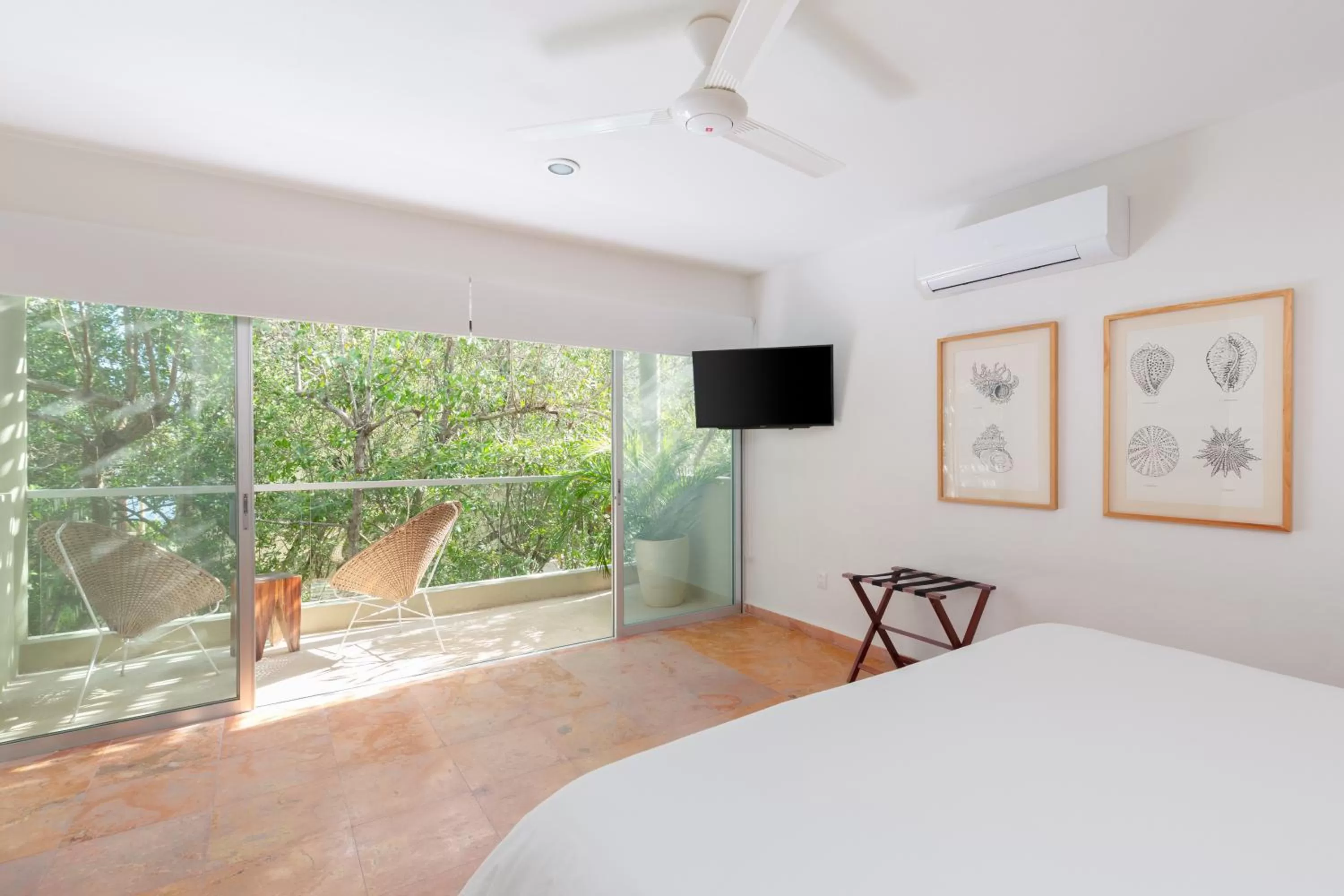 TV and multimedia, Bed in Mereva Tulum