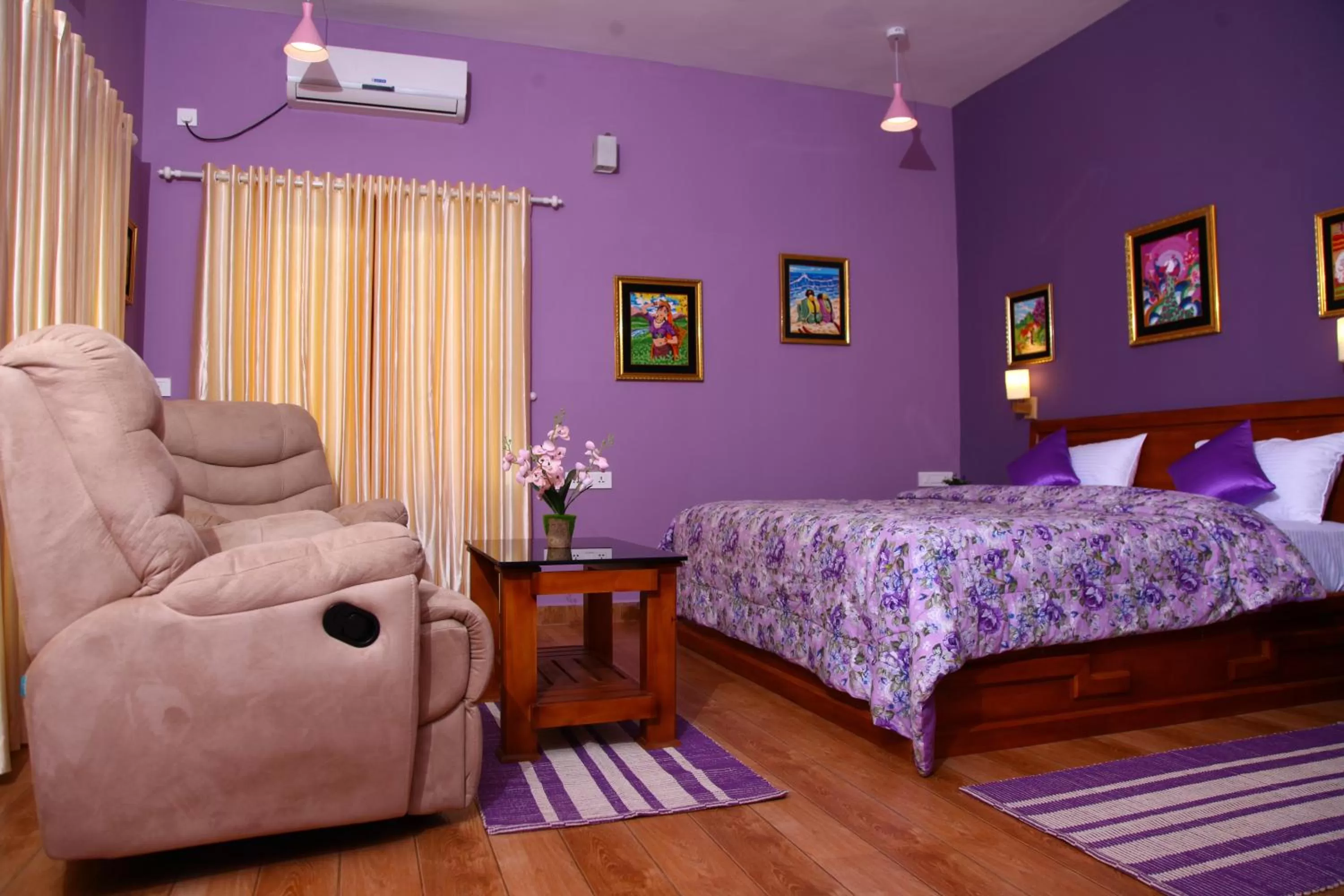 Decorative detail, Bed in Zenha Resorts