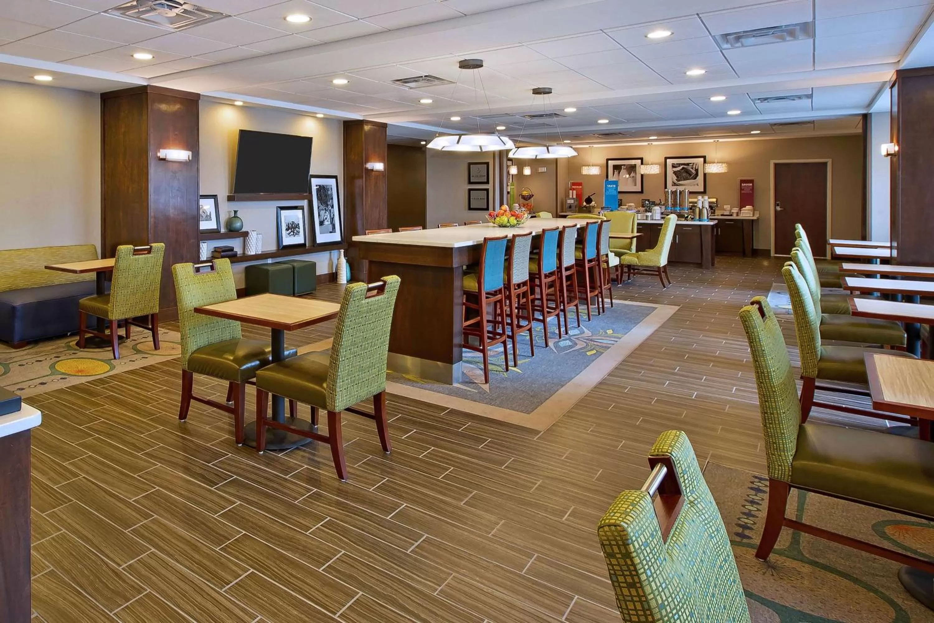 Lobby or reception in Hampton Inn by Hilton West Bloomfield Novi