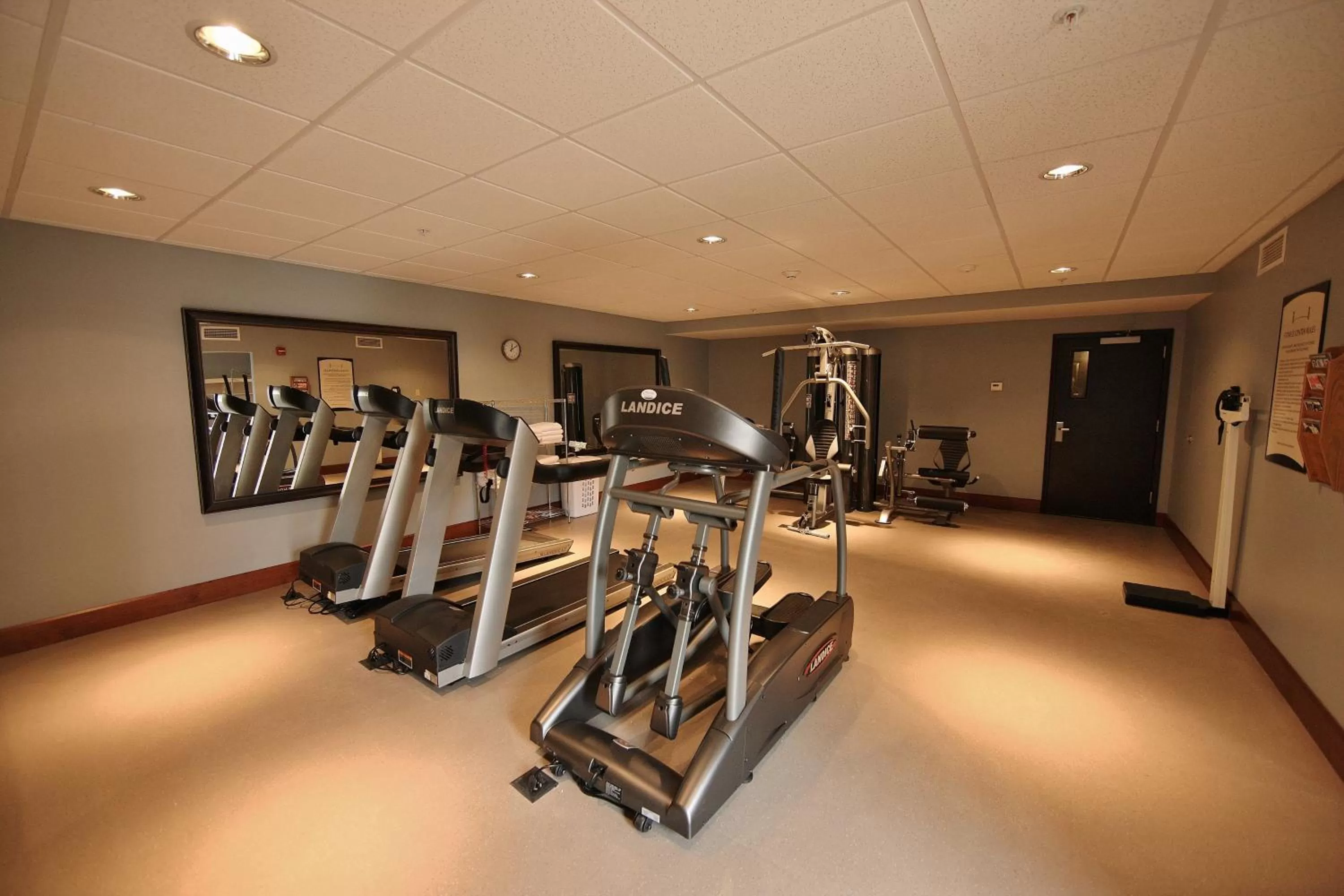Fitness centre/facilities in Staybridge Suites Syracuse Liverpool by IHG