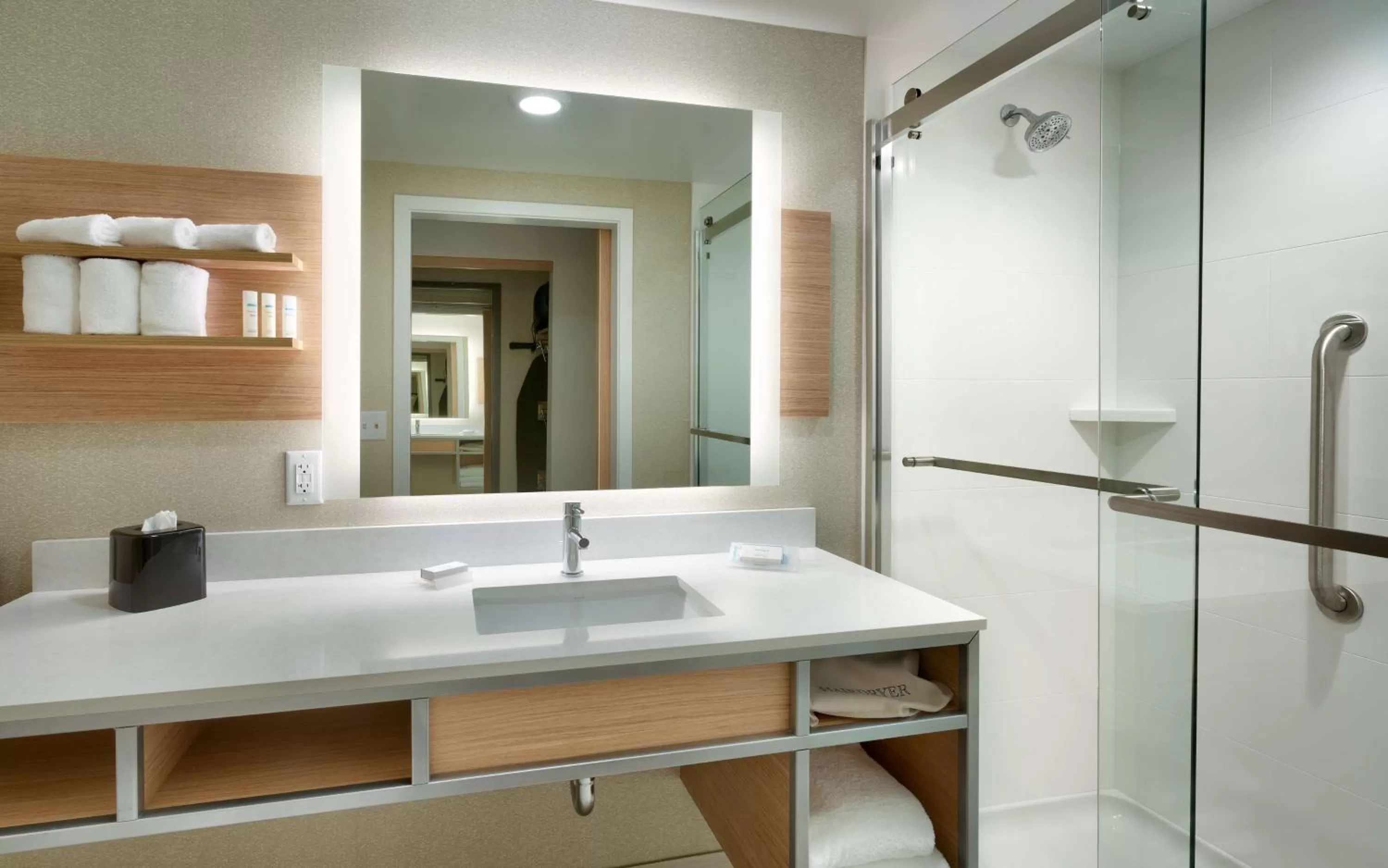 Bathroom in Hilton Garden Inn Boise Downtown