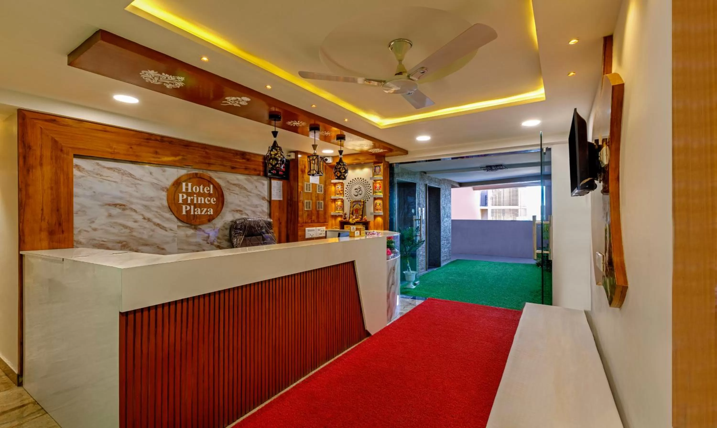 Lobby or reception, Lobby/Reception in Treebo Trend Prince Plaza