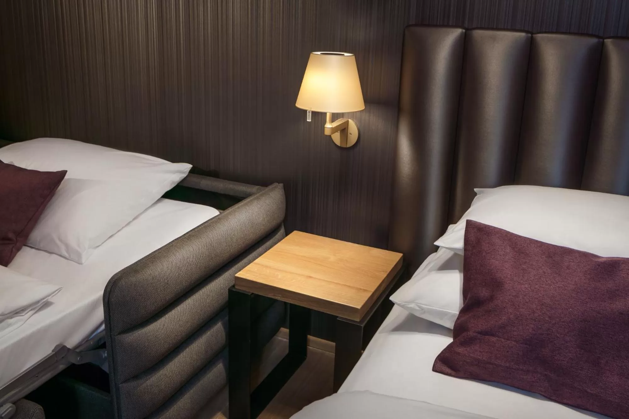 Bed in MOODs Charles Bridge