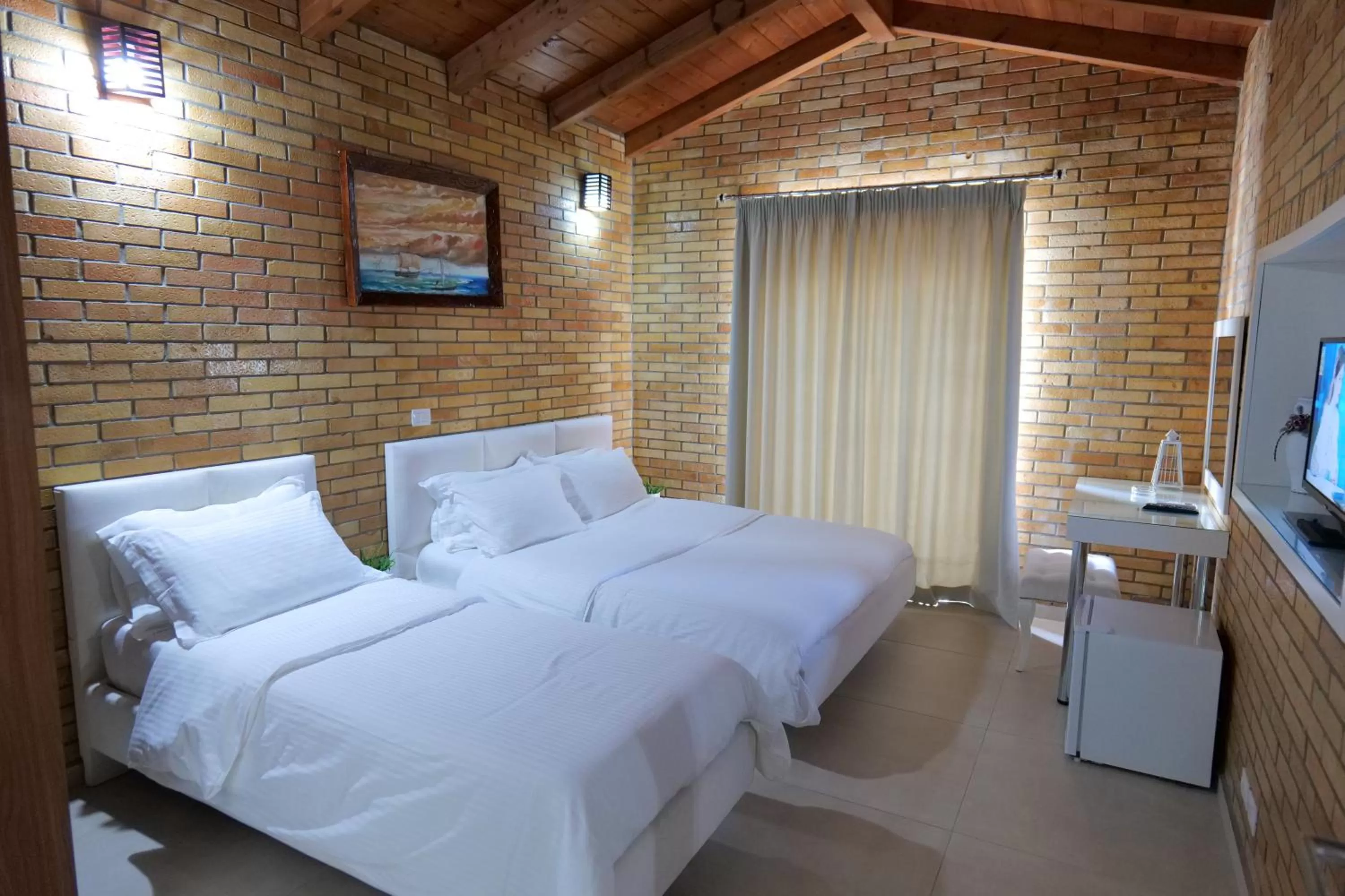 Photo of the whole room, Bed in Hotel Piccolino