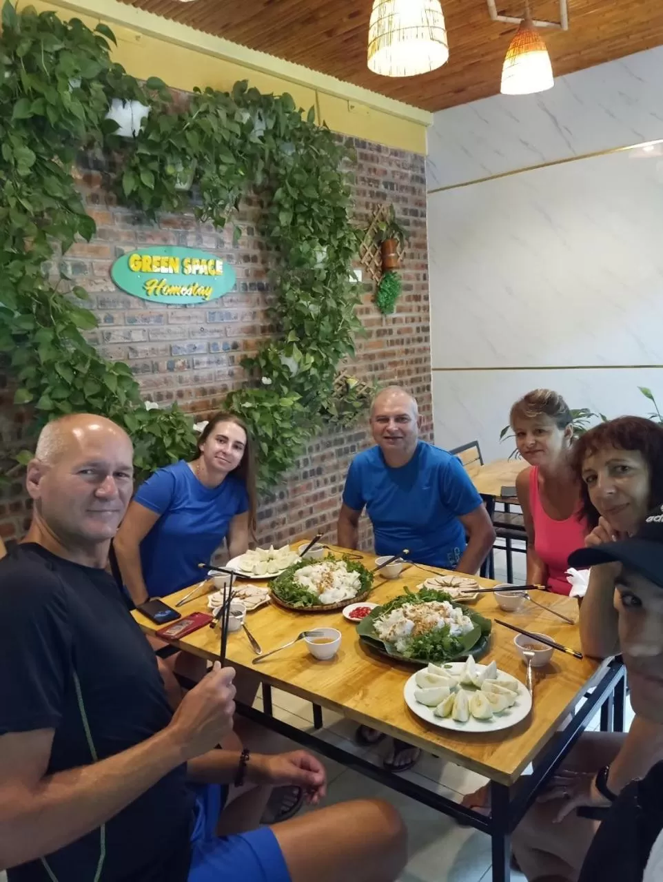 Breakfast in Green Space Homestay