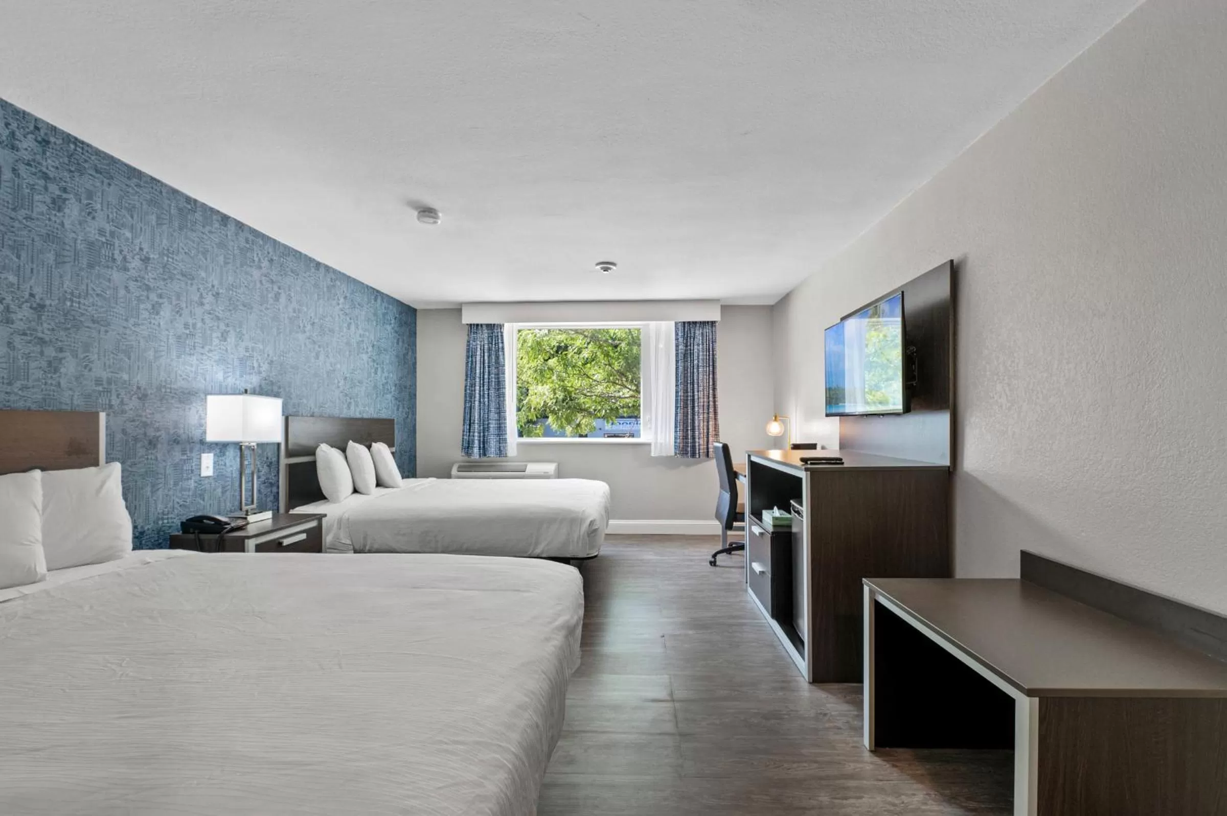 Photo of the whole room, Bed in Inn On Arsenal