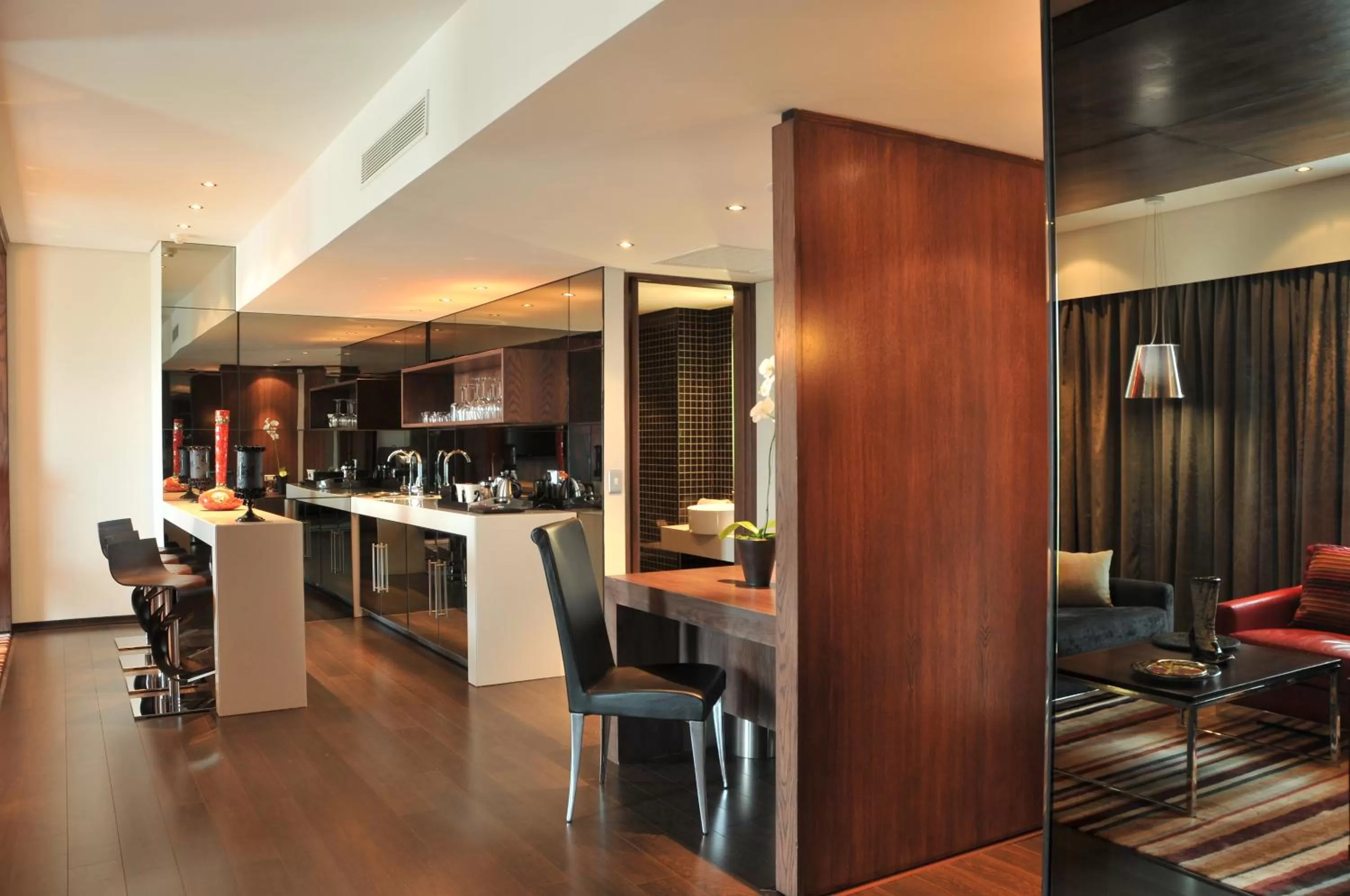 Kitchen or kitchenette in Southern Sun Rosebank, Johannesburg
