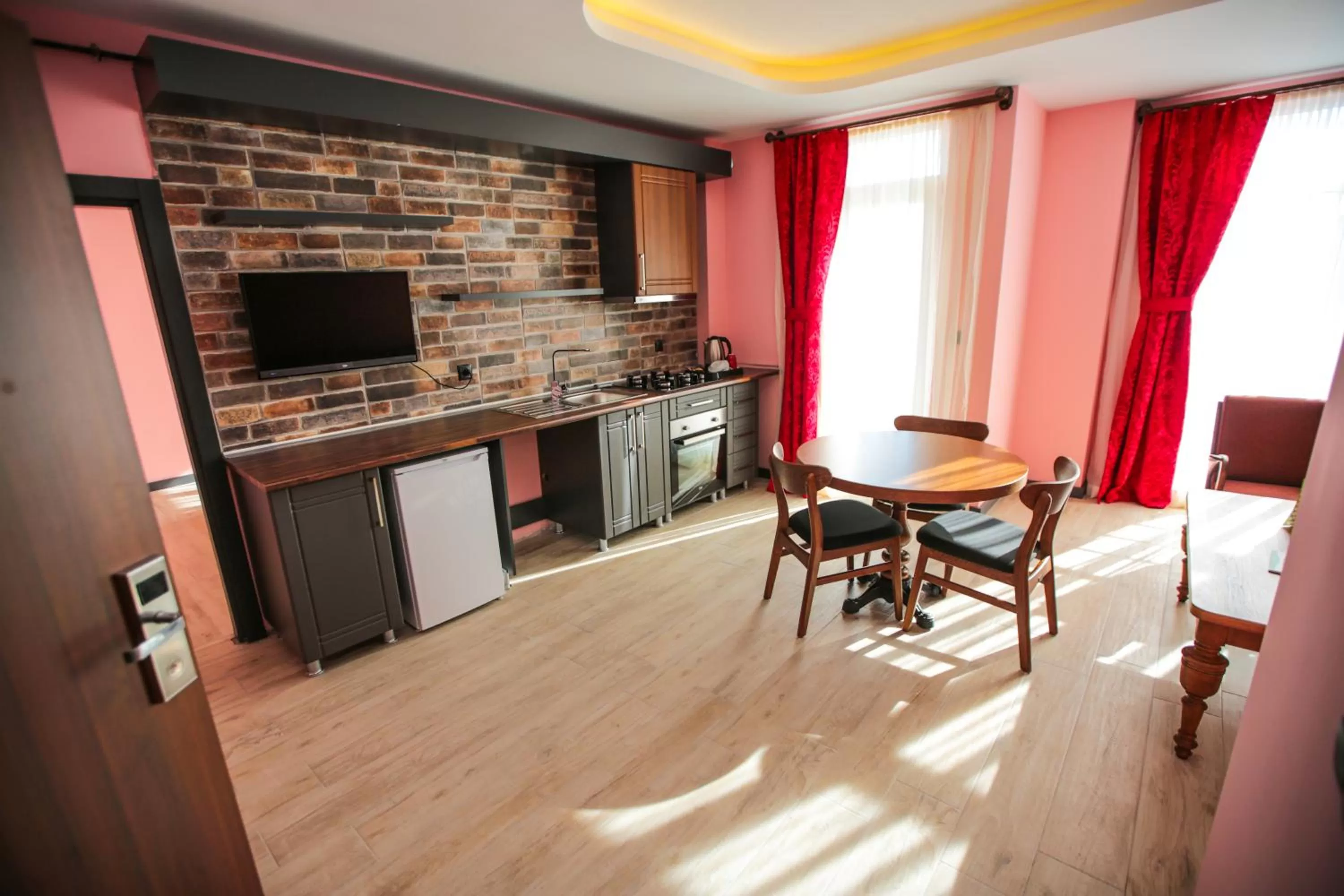 Coffee/tea facilities in Borapark Otel