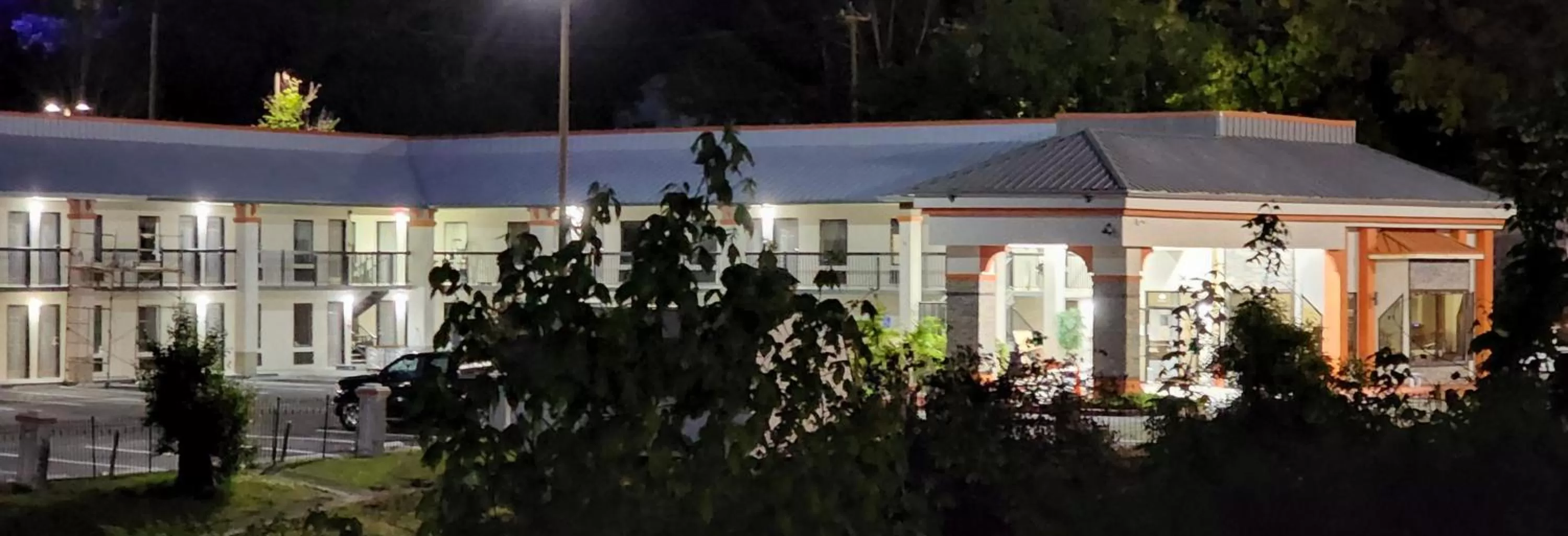 Days Inn by Wyndham Clemson