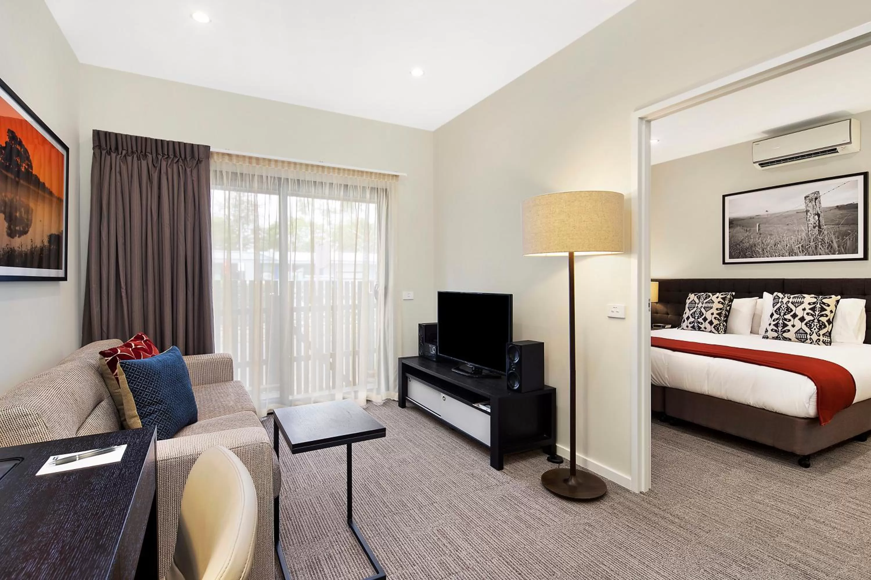 TV and multimedia, Bed in Quest Maitland