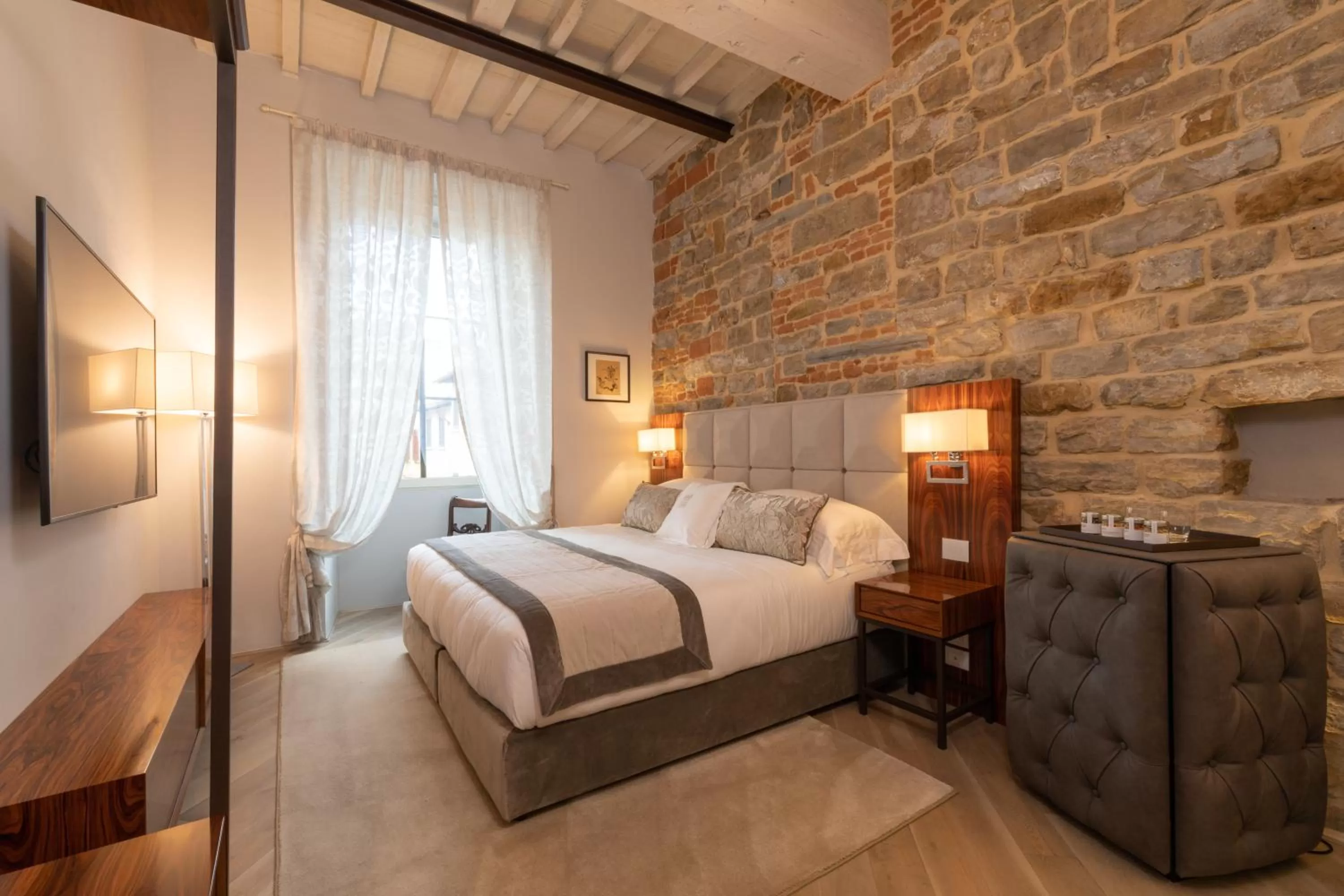 Bed in Donati Luxury Tower Suites