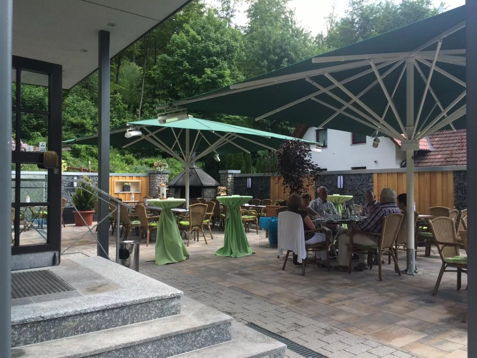 Restaurant/places to eat in Hotel Waldmühle