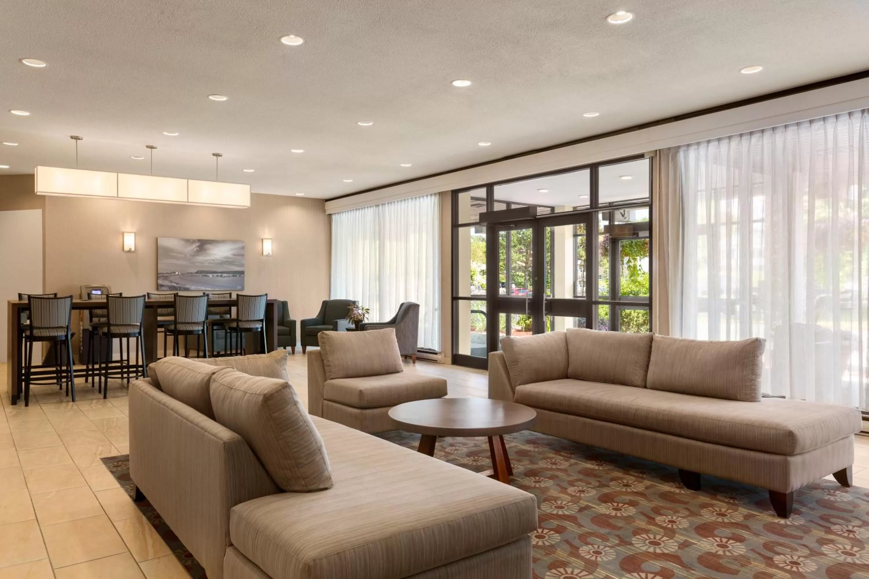 Lobby or reception in Travelodge by Wyndham Sydney