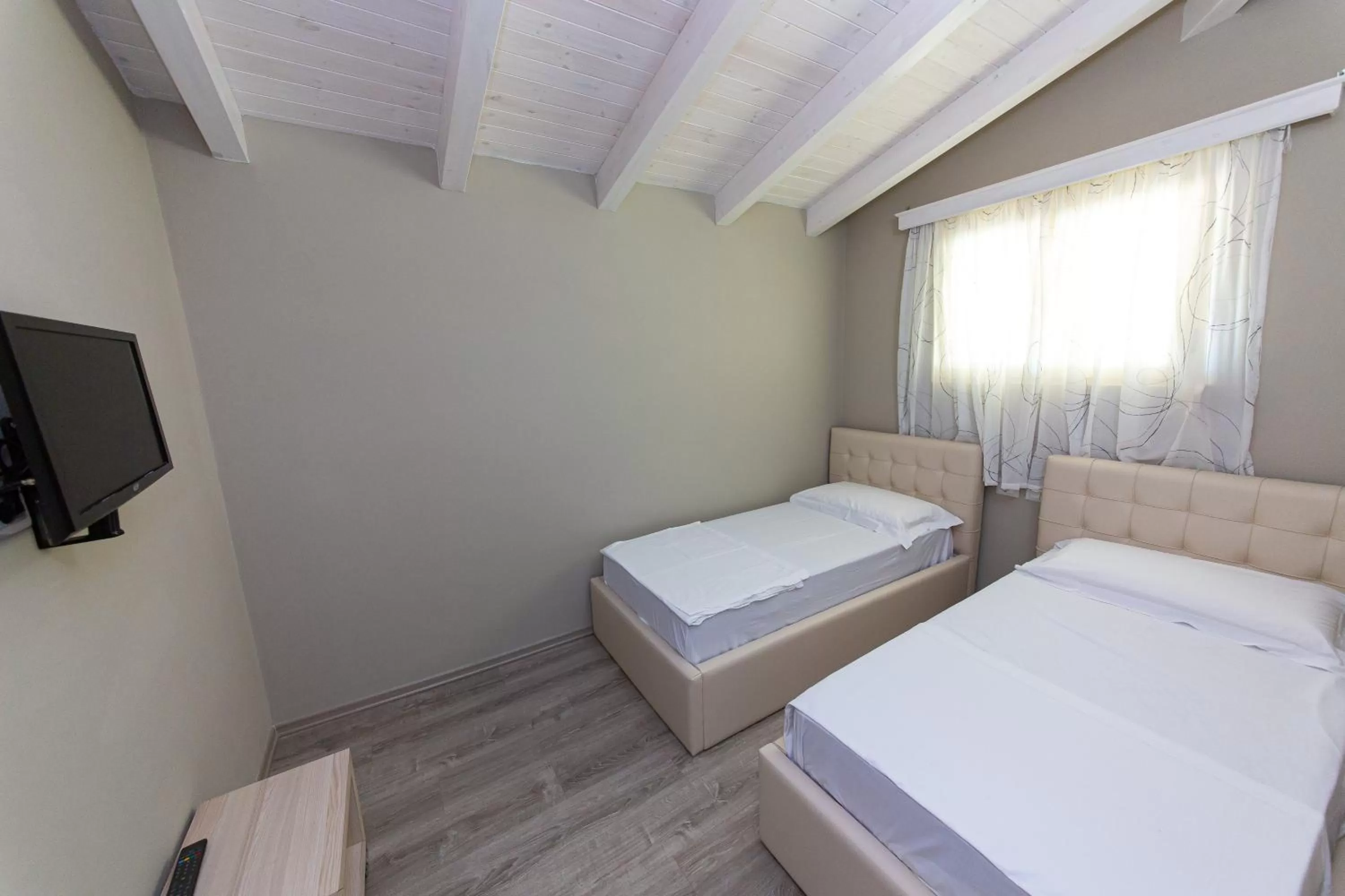 Bedroom, Bed in Hotel Roi