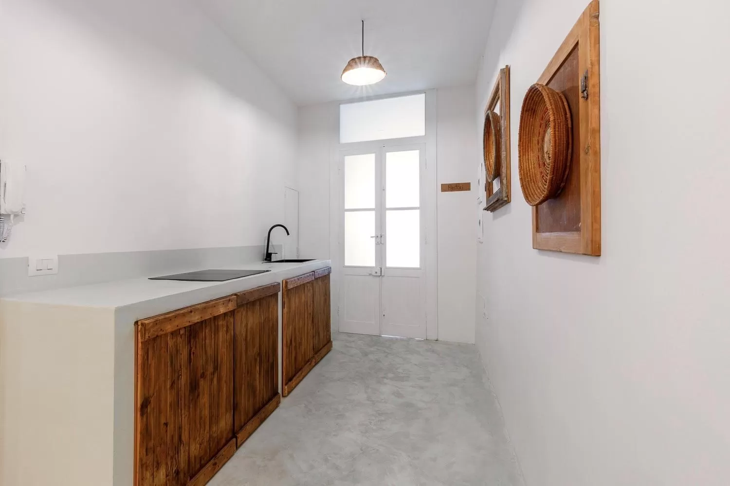 Kitchen/Kitchenette in Crobi Museum and Suites